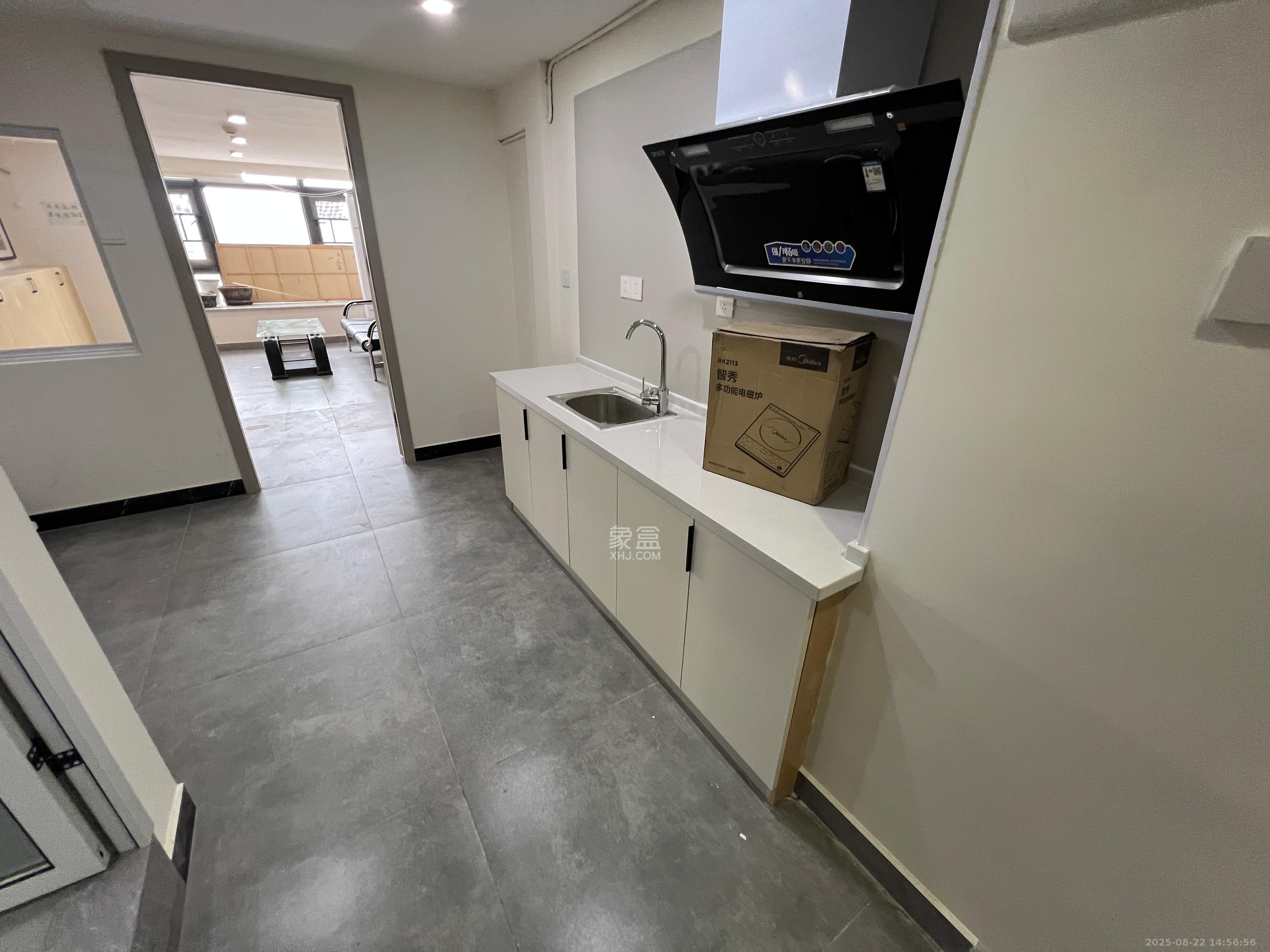 明昇壹城(明昇时代广场)三期 2室1厅1卫 1800.0元/月 明昇壹城(明昇时代广场)三期 2室1厅1卫 1800.0元/月室内图