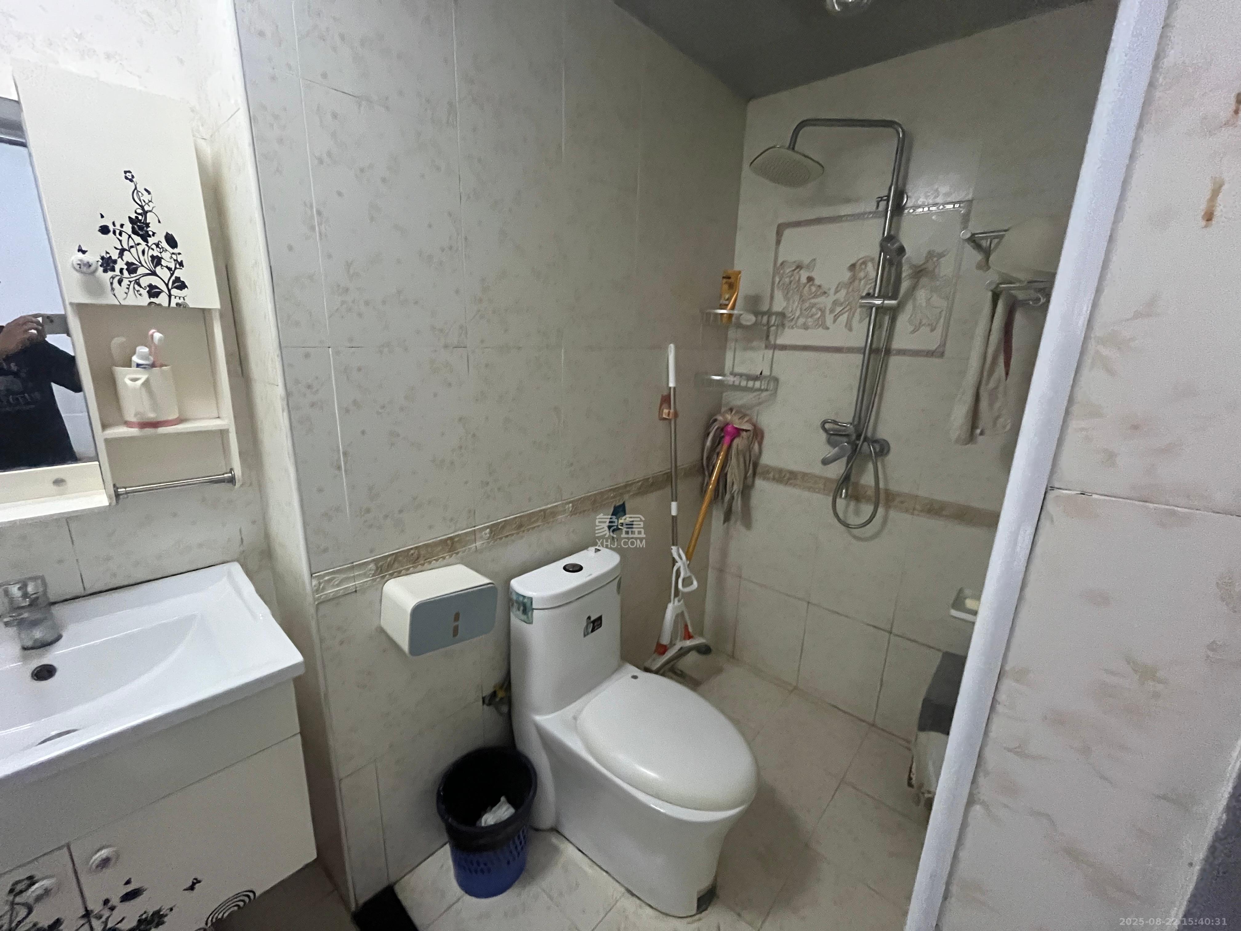 怡海星城 1室1厅1卫 1000.0元/月 怡海星城 1室1厅1卫 1000.0元/月室内图