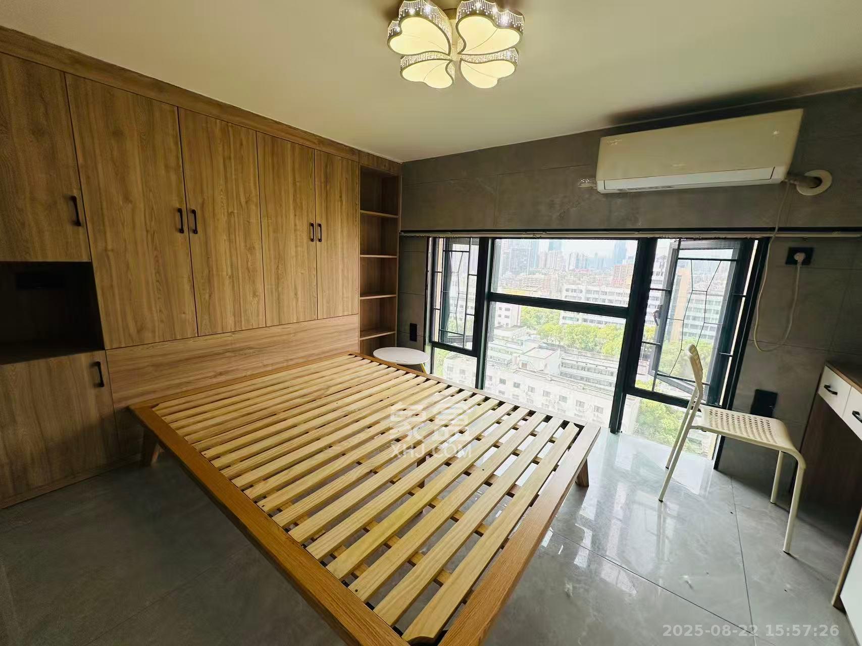 荣盛花语书苑 2室1厅1卫 2400.0元/月 荣盛花语书苑 2室1厅1卫 2400.0元/月室内图