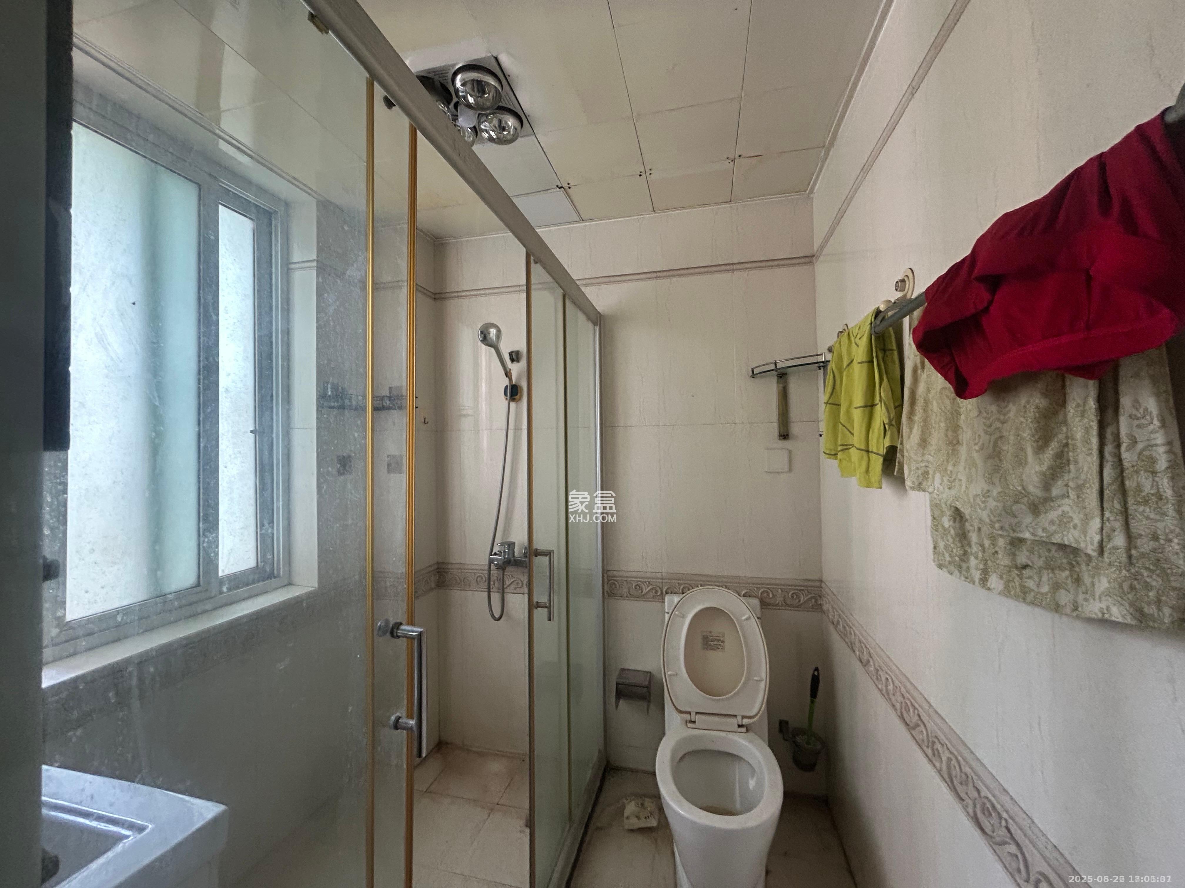 外运宿舍 3室2厅1卫 1800.0元/月 外运宿舍 3室2厅1卫 1800.0元/月室内图