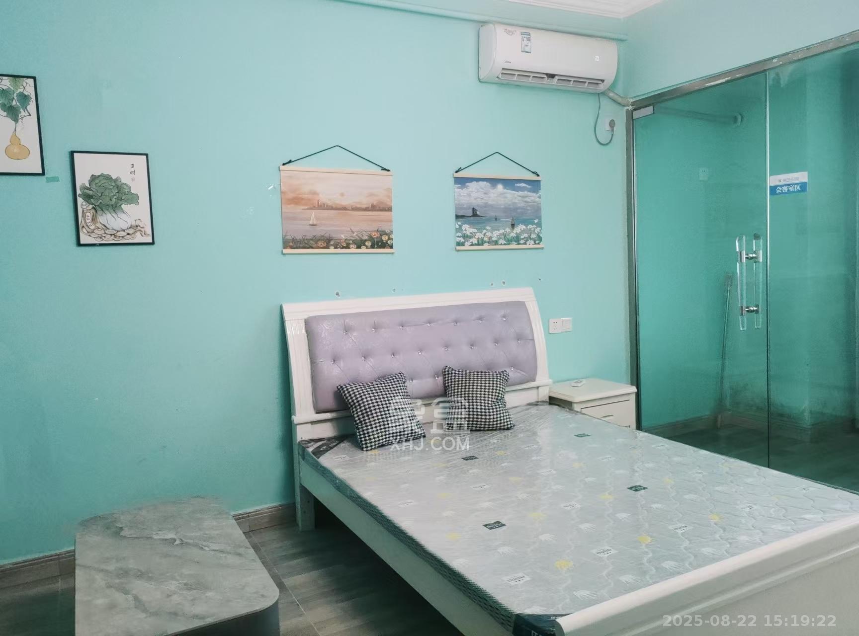 C-park天悦城(紫檀溪苑二期)  1室1厅1卫    1600.0元/月 C-park天悦城(紫檀溪苑二期)  1室1厅1卫    1600.0元/月室内图