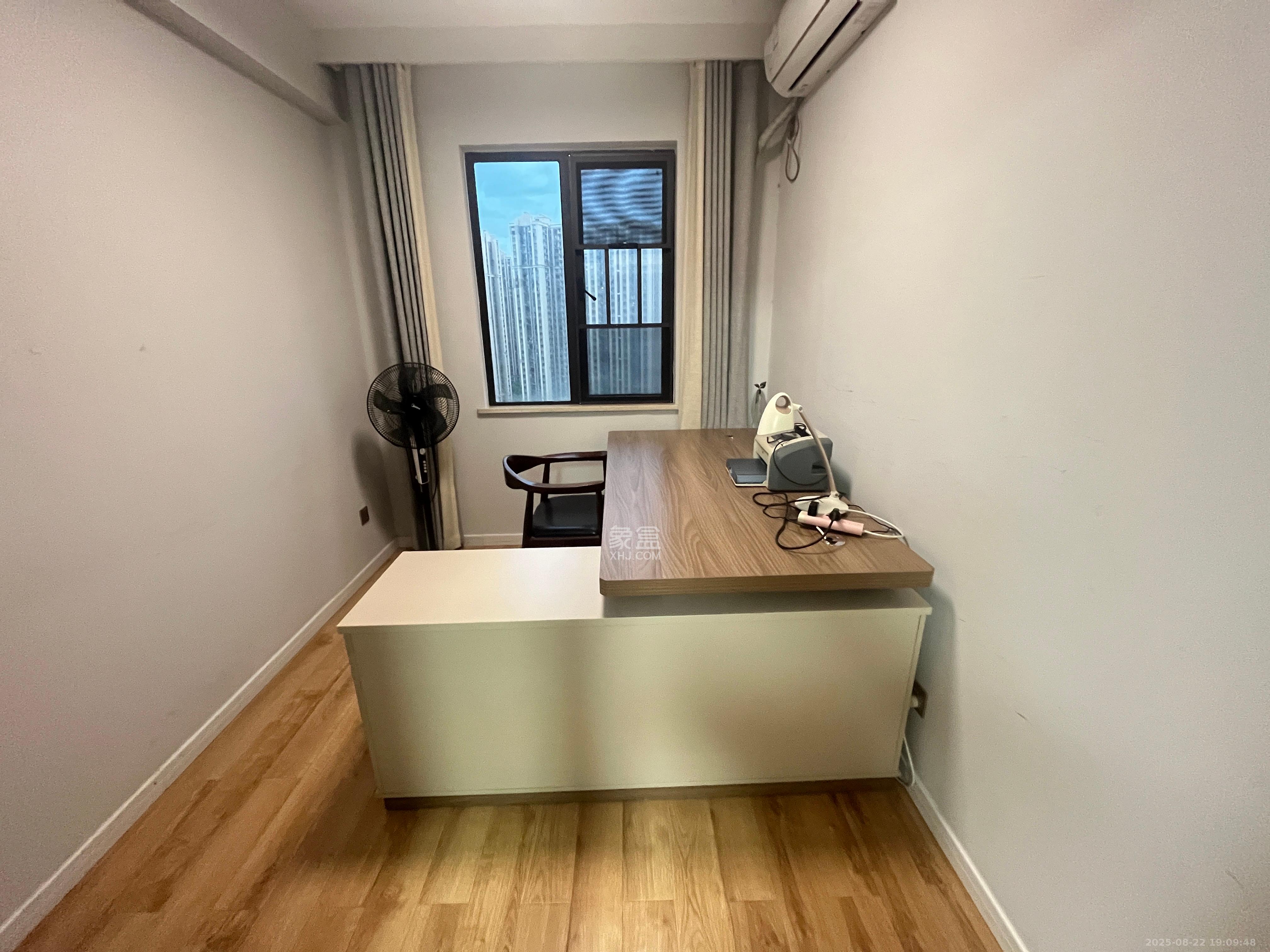 中国铁建梅溪青秀二期 4室2厅2卫 3200.0元/月 中国铁建梅溪青秀二期 4室2厅2卫 3200.0元/月室内图