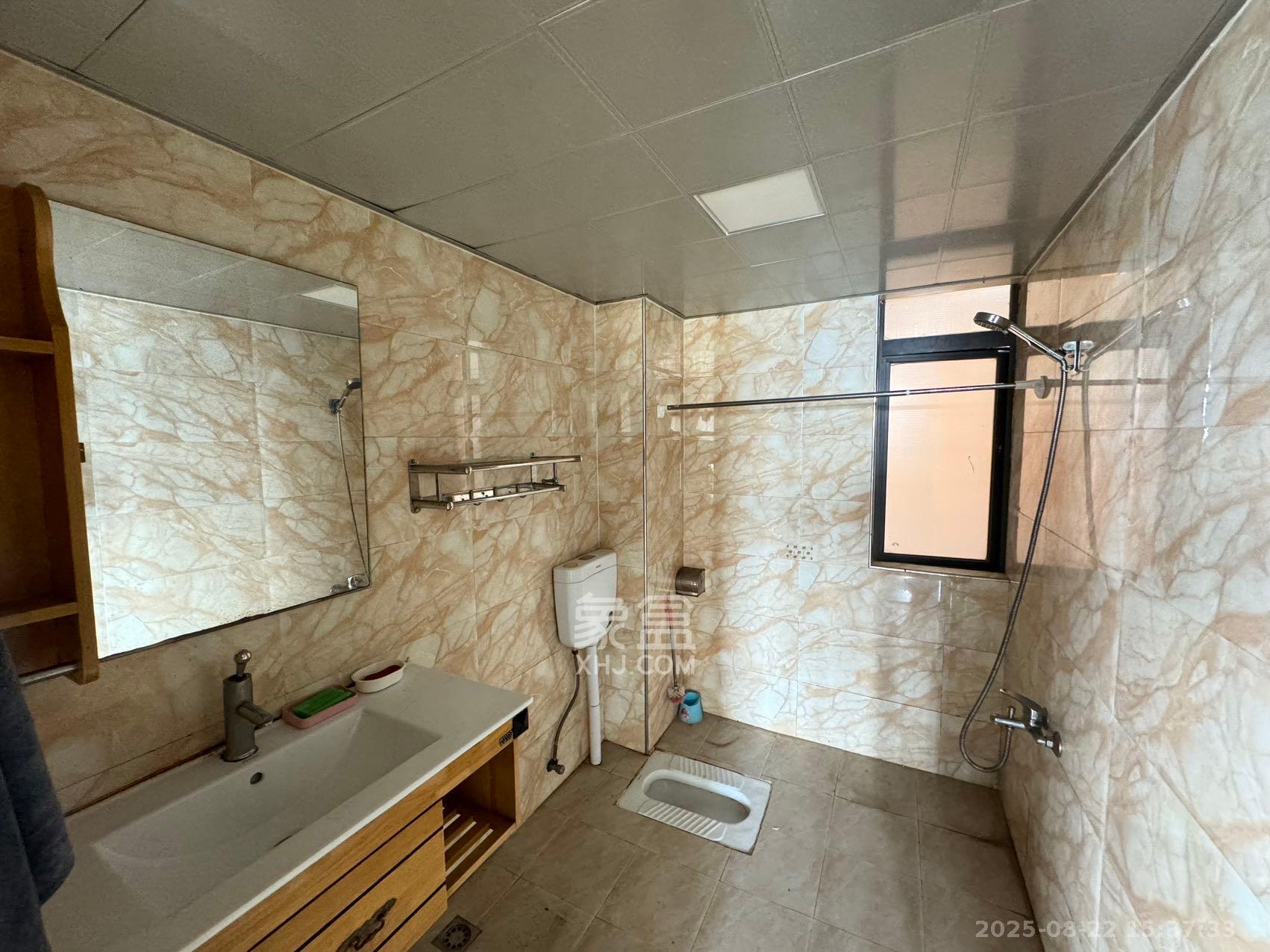 好望谷 1室2厅1卫 1900.0元/月 好望谷 1室2厅1卫 1900.0元/月室内图