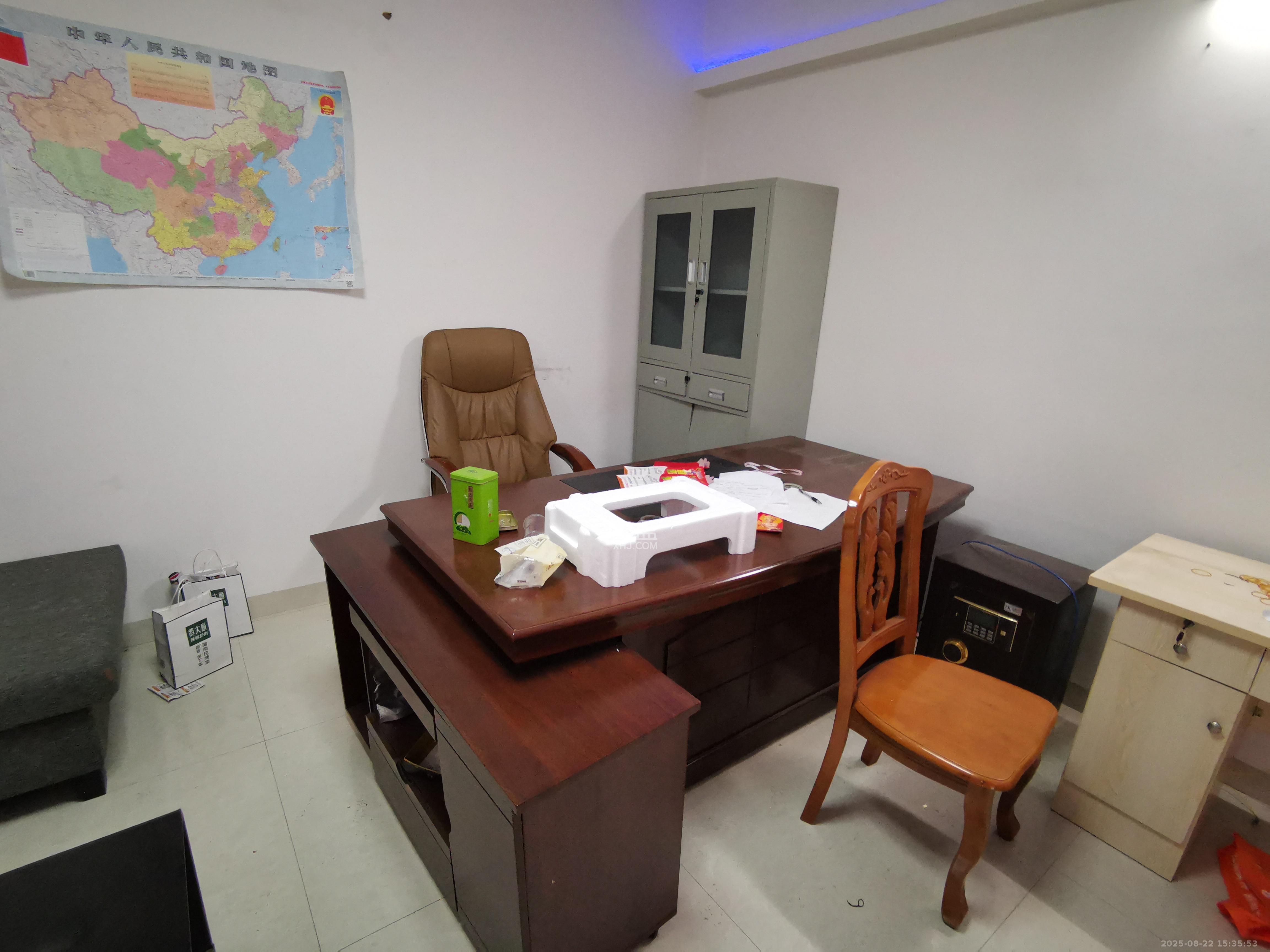 锦湘国际星城三期(锦绣苑) 2室2厅1卫 2300.0元/月 锦湘国际星城三期(锦绣苑) 2室2厅1卫 2300.0元/月室内图