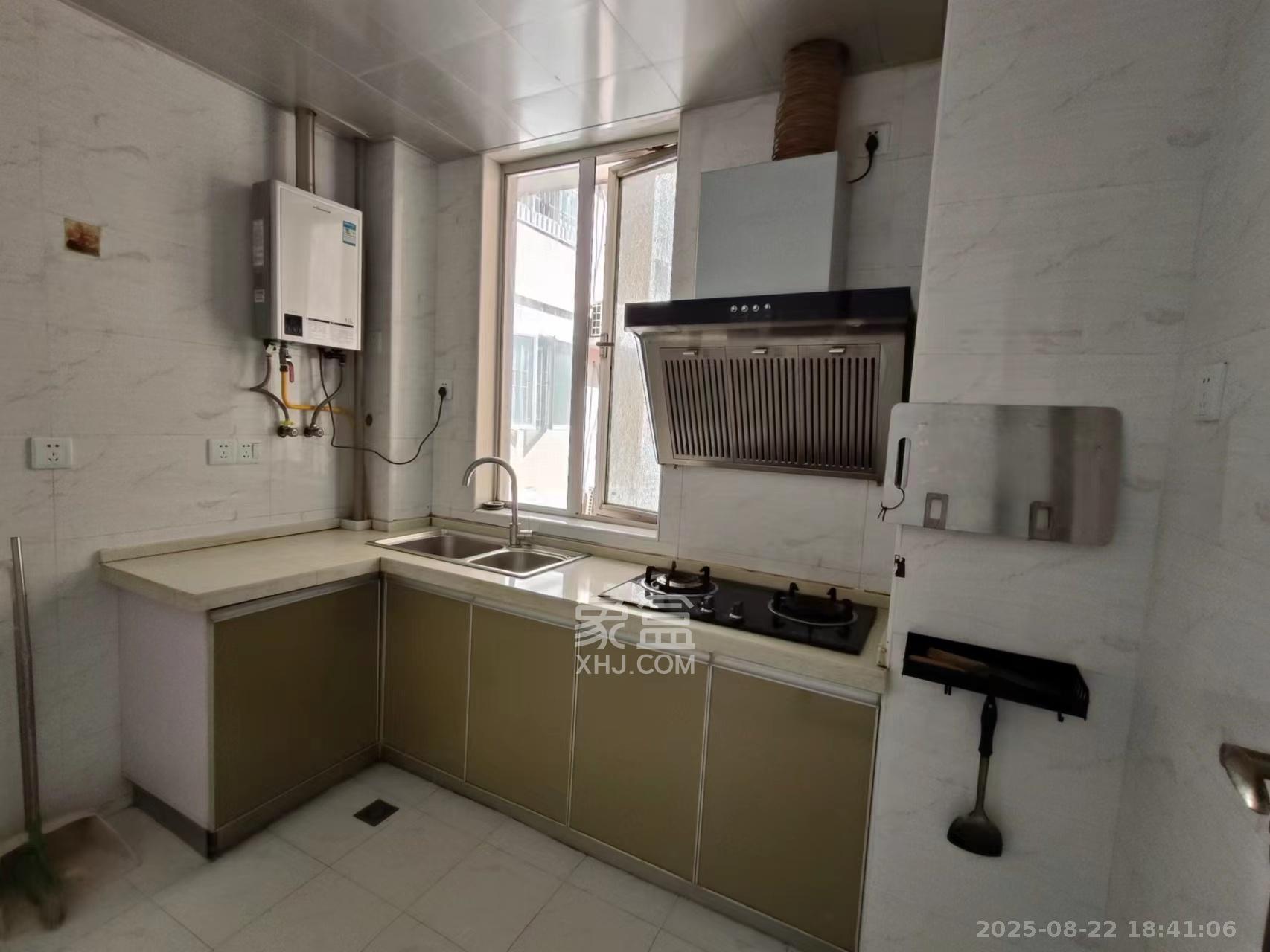 恒广国际景园一二区 2室2厅1卫 1700.0元/月 恒广国际景园一二区 2室2厅1卫 1700.0元/月室内图