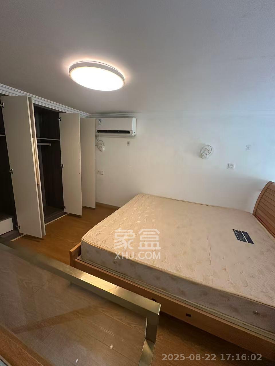 天麓轻奢国际 1室1厅1卫 1700.0元/月 天麓轻奢国际 1室1厅1卫 1700.0元/月室内图