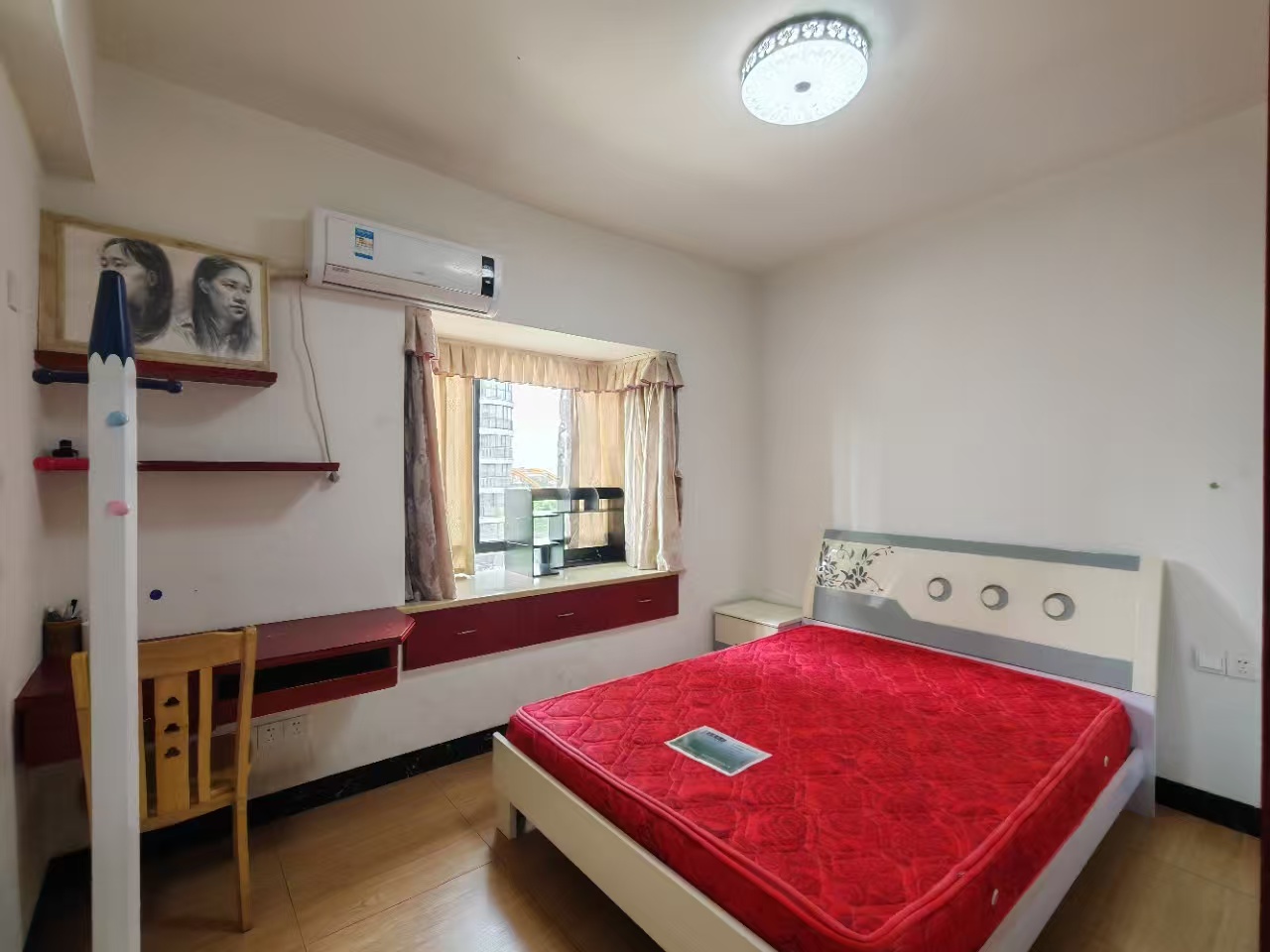 太一御江城  3室2厅2卫    1800.0元/月室内图