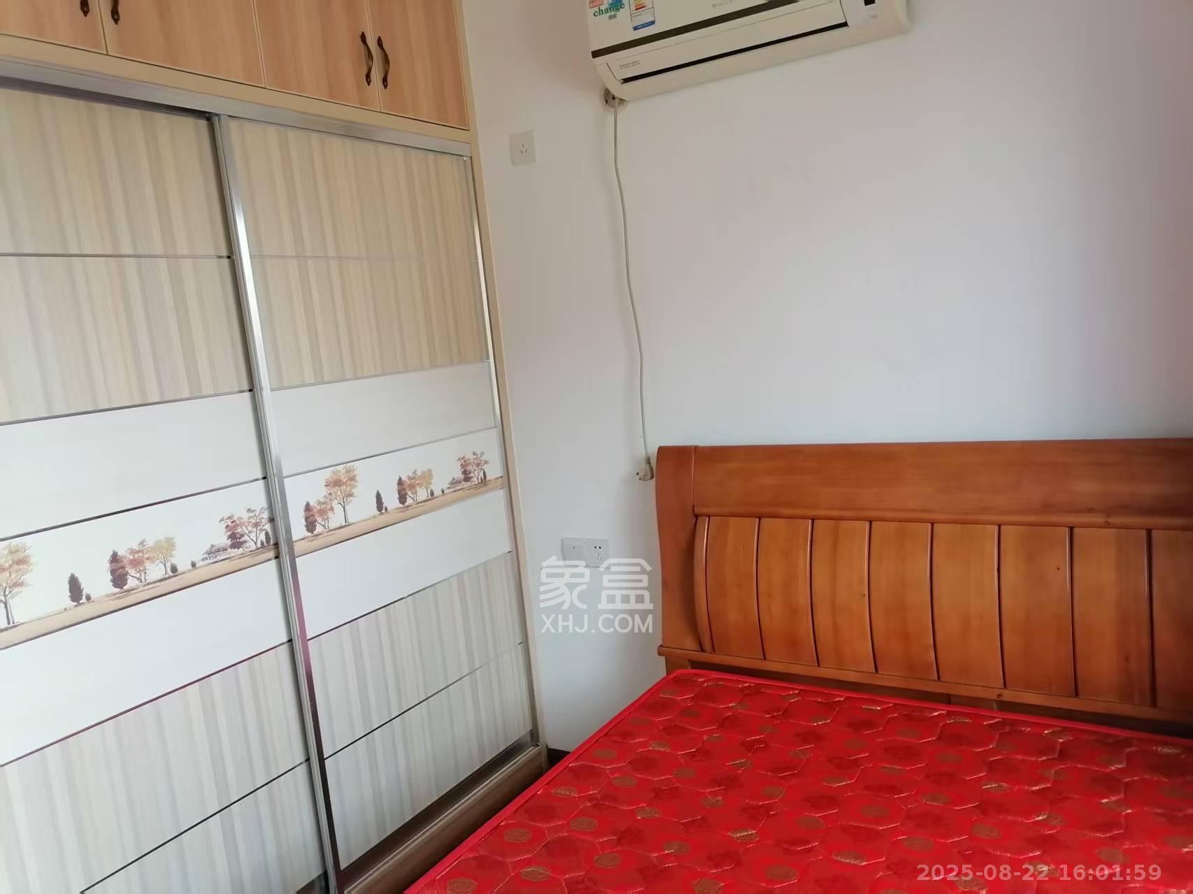 莲香园 3室2厅2卫 2000.0元/月 莲香园 3室2厅2卫 2000.0元/月室内图