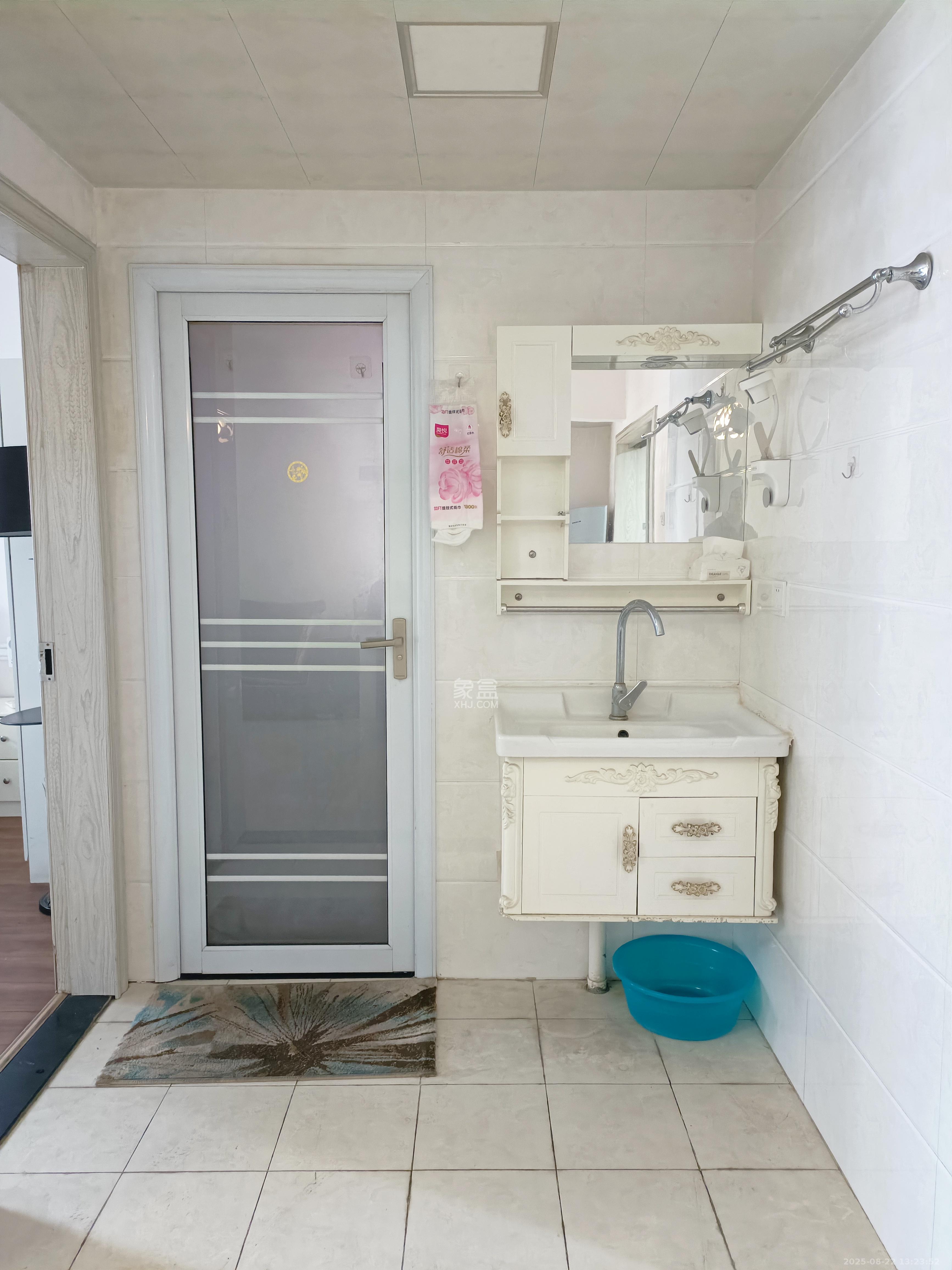 华雅林语苑  2室2厅1卫    2600.0元/月 华雅林语苑  2室2厅1卫    2600.0元/月室内图