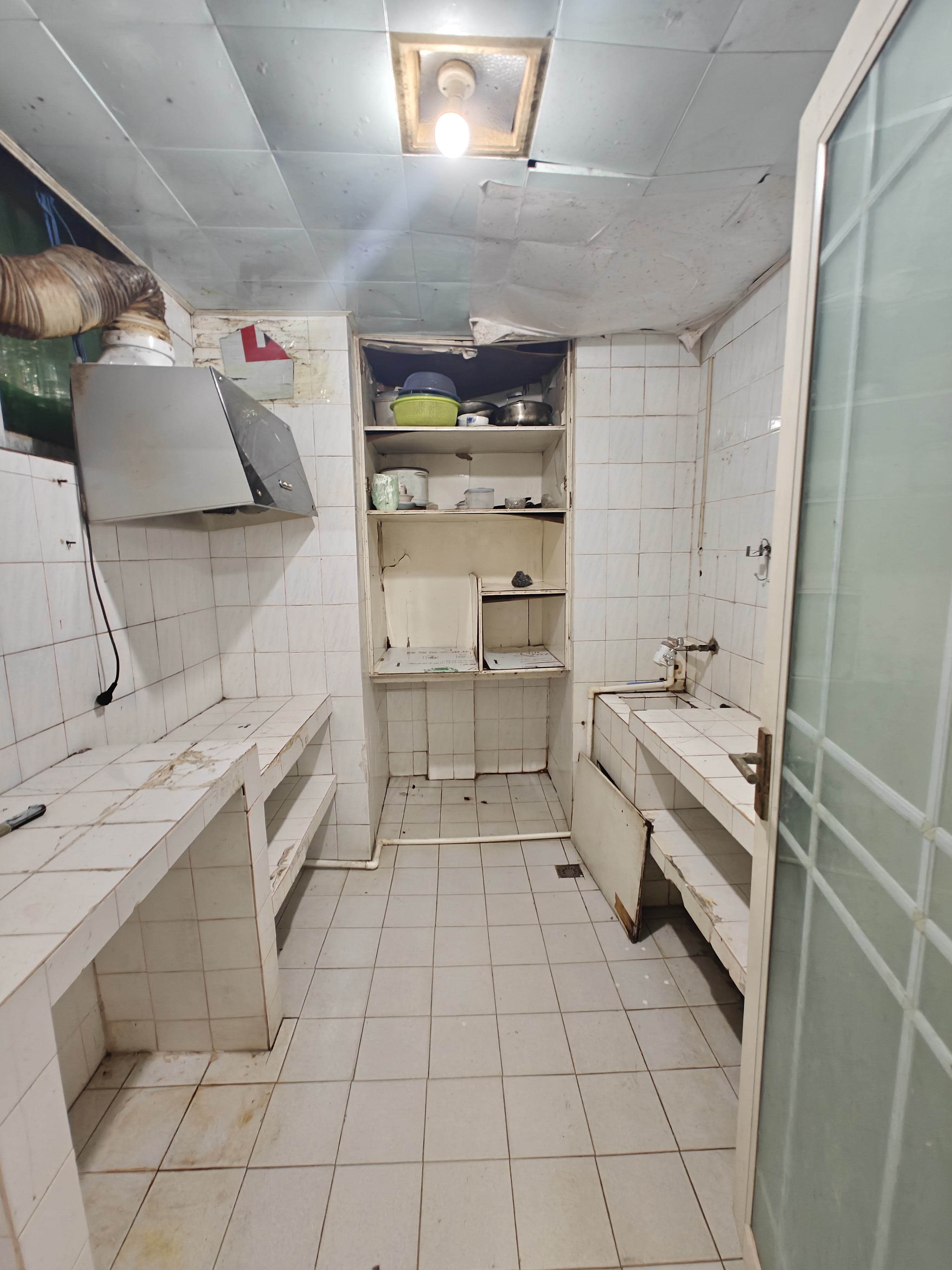 大天花园 2室2厅1卫 1600.0元/月 大天花园 2室2厅1卫 1600.0元/月室内图