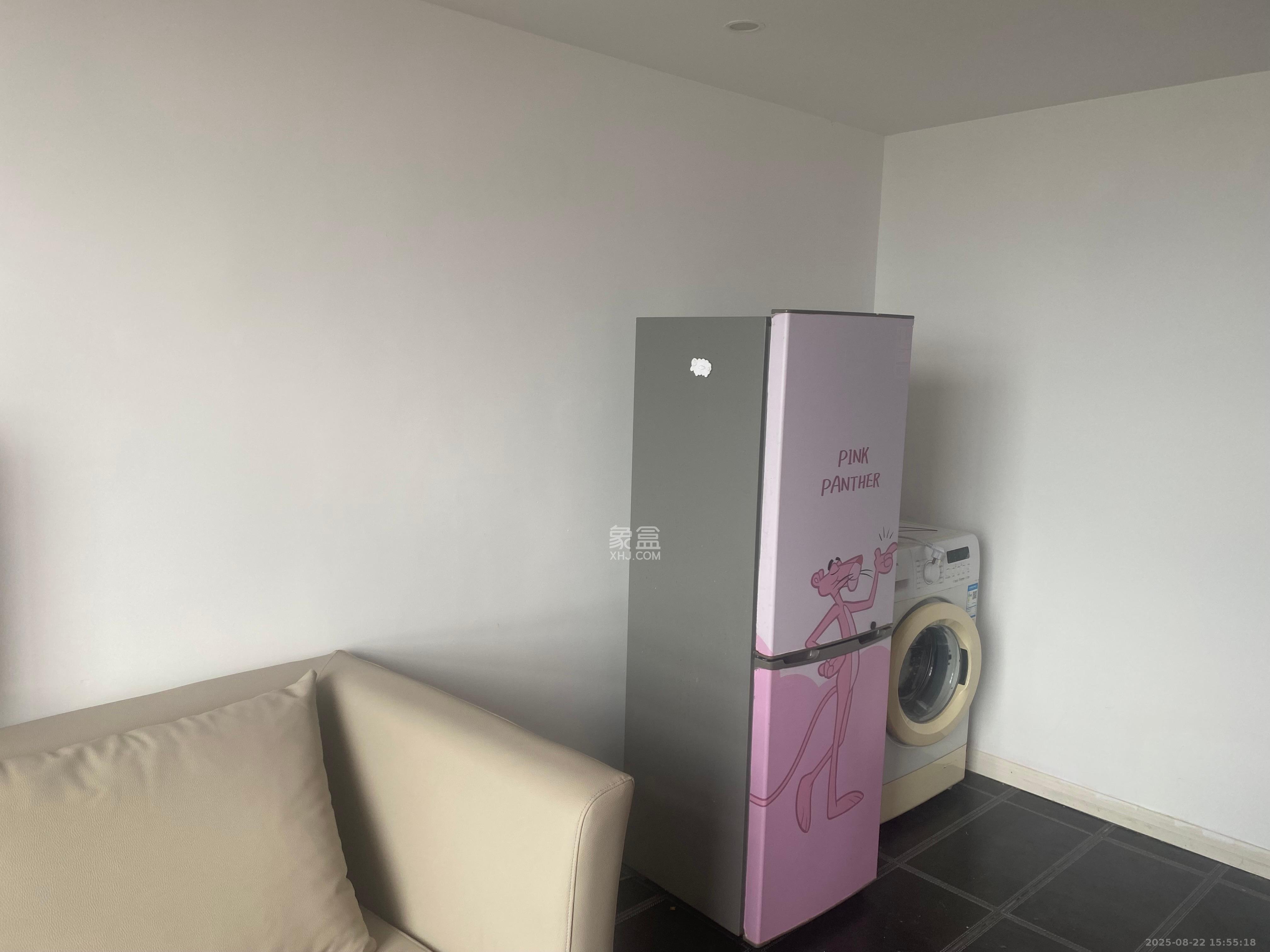 兰亭湾畔 1室1厅1卫 1700.0元/月 兰亭湾畔 1室1厅1卫 1700.0元/月室内图