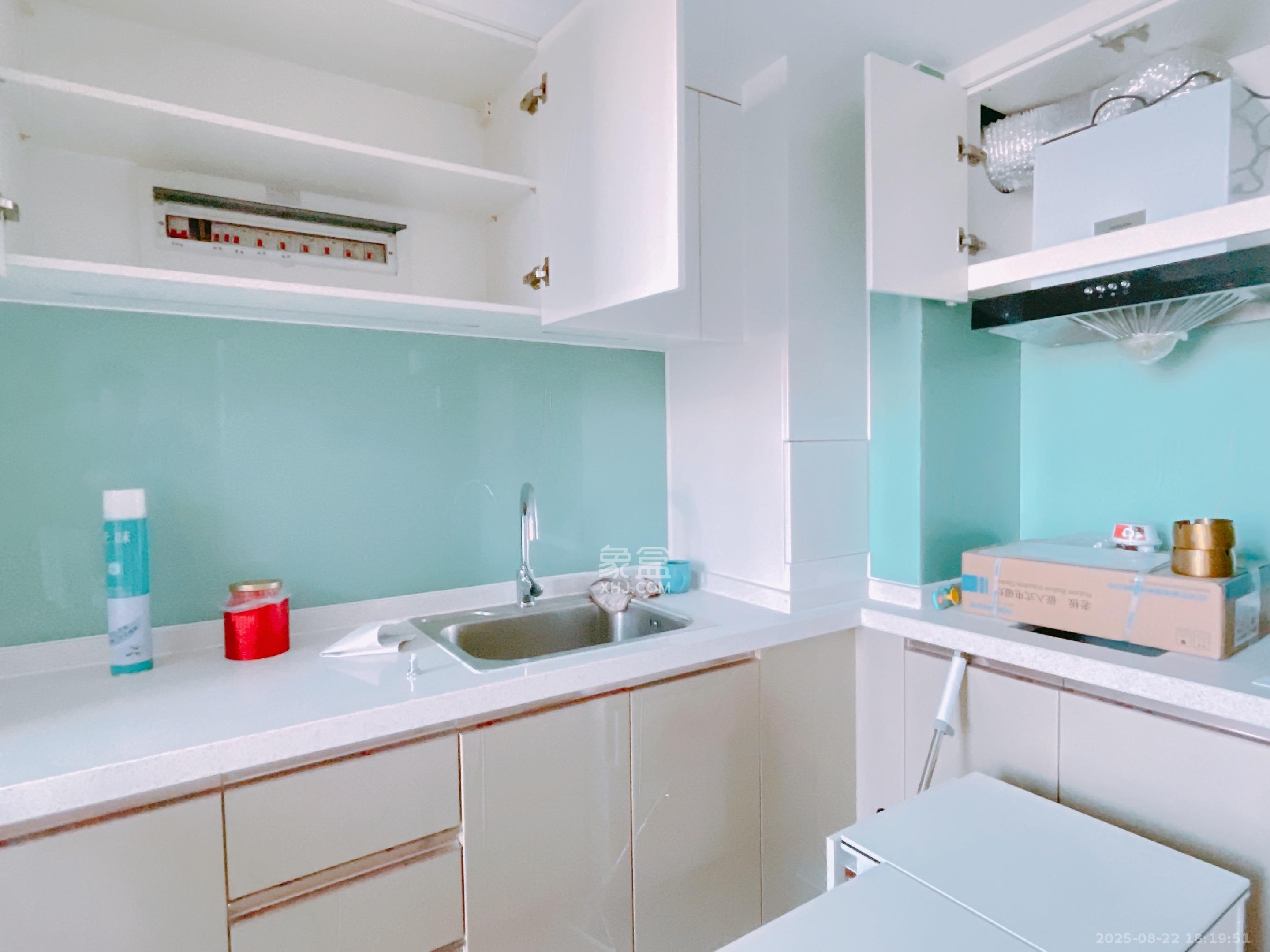 华远华时代 3室1厅2卫 3600.0元/月 华远华时代 3室1厅2卫 3600.0元/月室内图