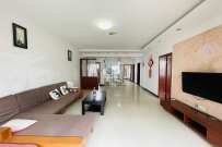 湘绣城  3室1厅1卫    1300.0元/月 湘绣城  3室1厅1卫    1300.0元/月