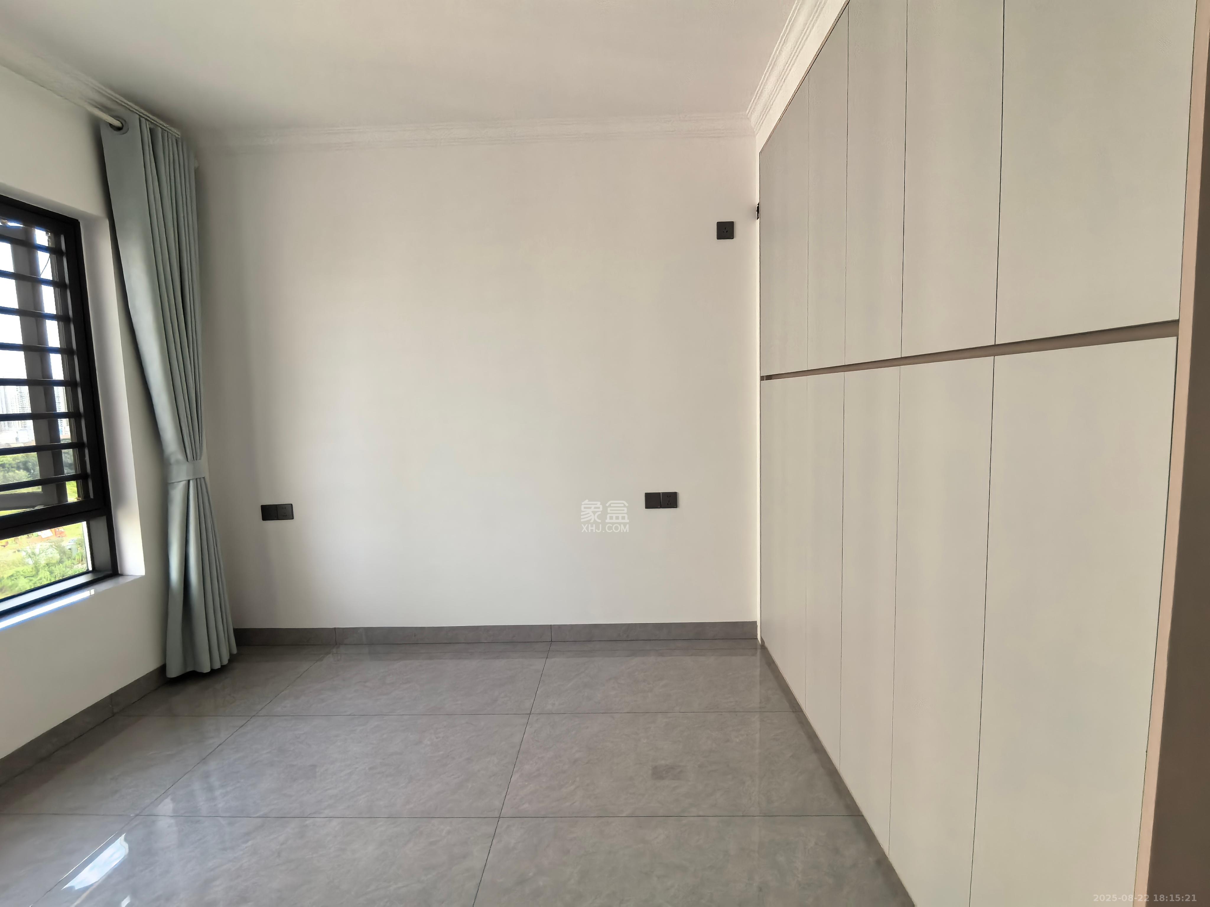 湘荷美苑  2室2厅1卫    1800.0元/月 湘荷美苑  2室2厅1卫    1800.0元/月室内图