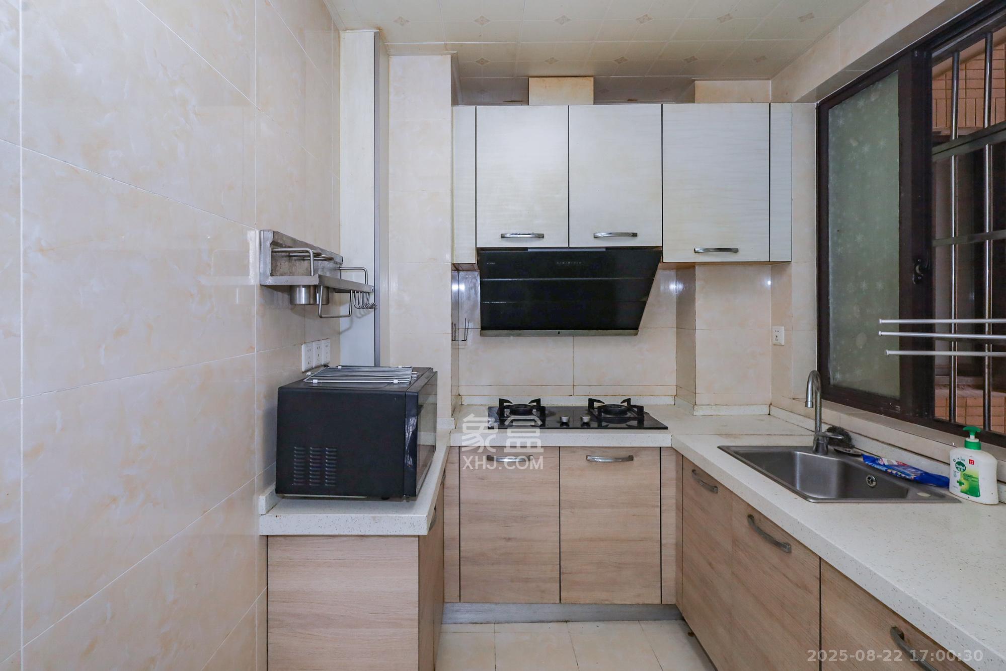 钰龙天下二期（钰龙佳园）  2室2厅1卫    169.0万厨房