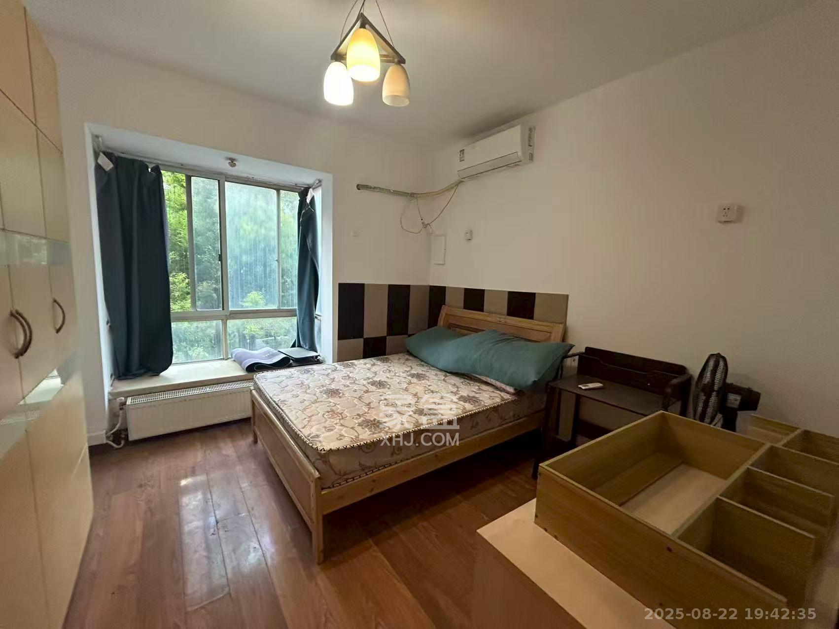 一心花苑  3室2厅1卫    2800.0元/月 一心花苑  3室2厅1卫    2800.0元/月室内图