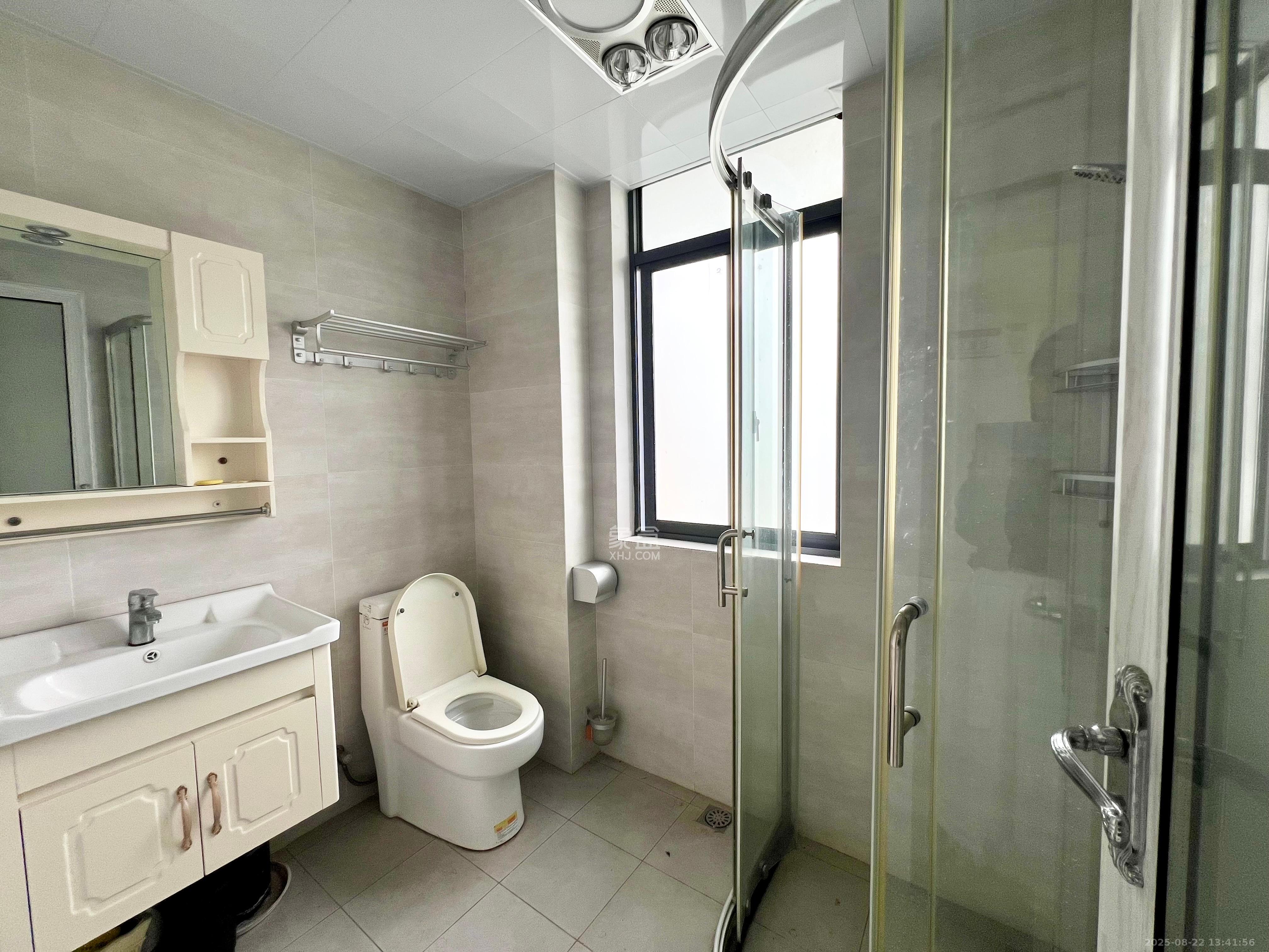 湘瑞嘉园  4室2厅2卫    4000.0元/月室内图