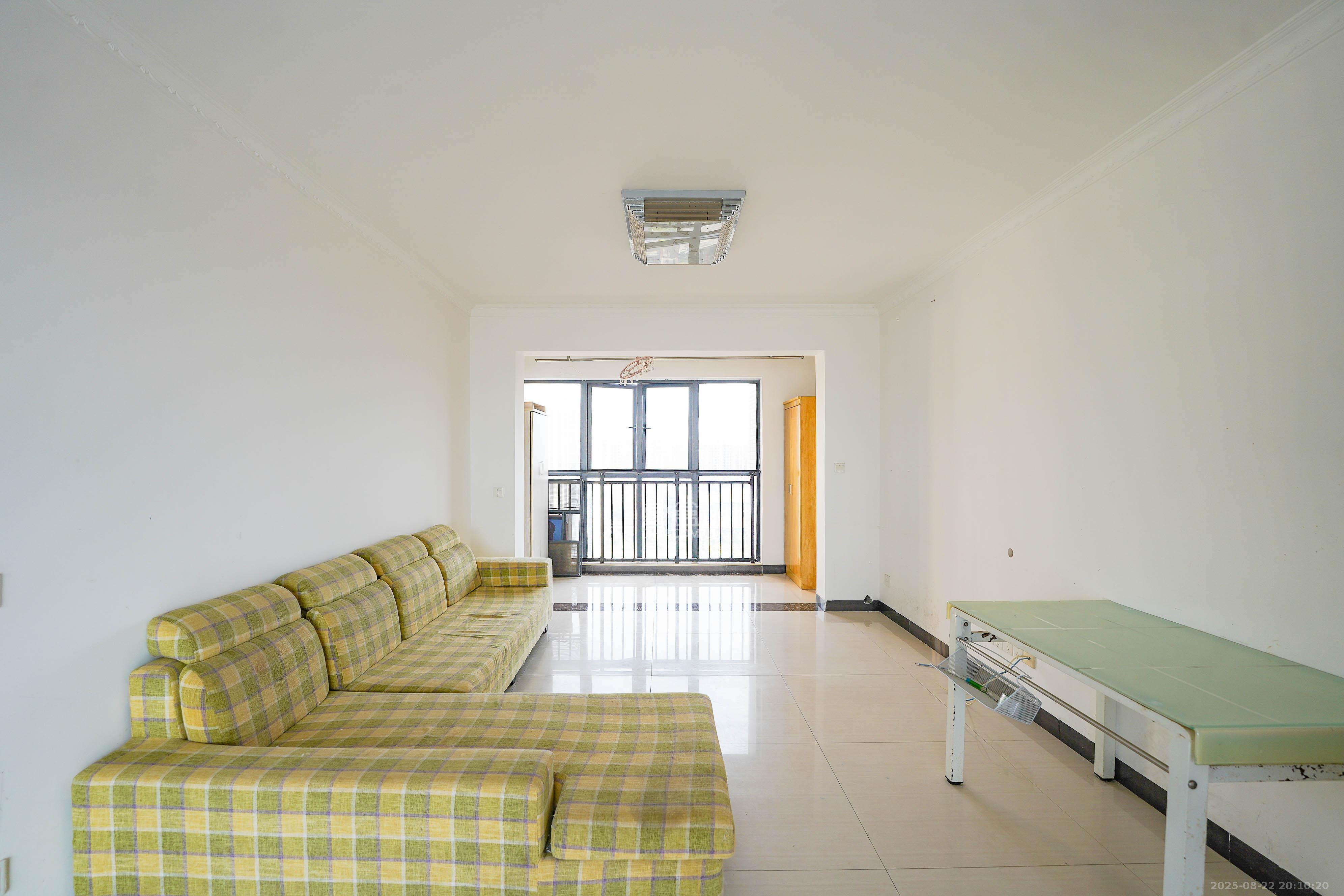 海伦堡爱ME城市 3室2厅2卫 85.8万 海伦堡爱ME城市 3室2厅2卫 85.8万客厅