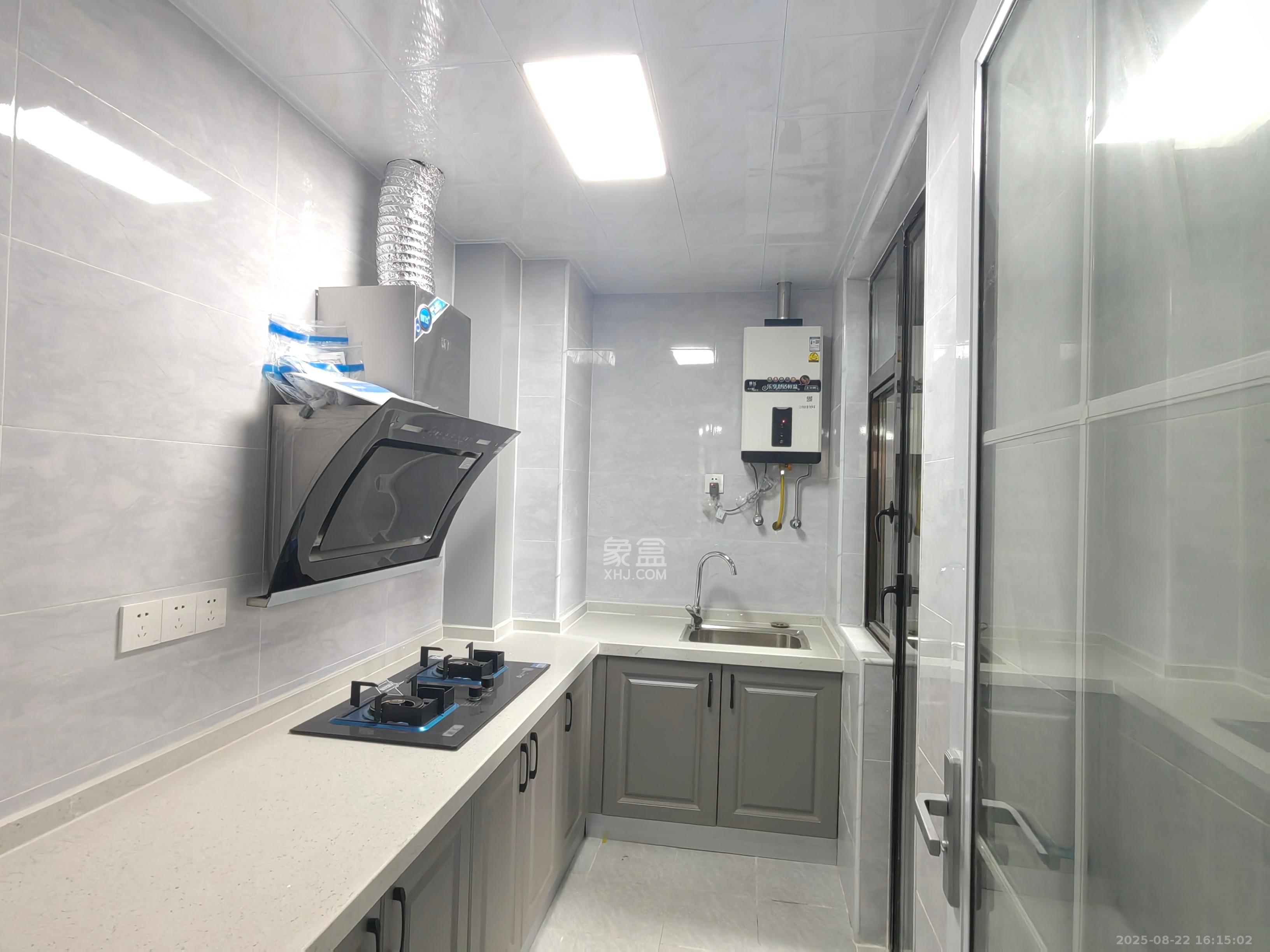 江山帝景雅典  3室2厅1卫    2200.0元/月 江山帝景雅典  3室2厅1卫    2200.0元/月