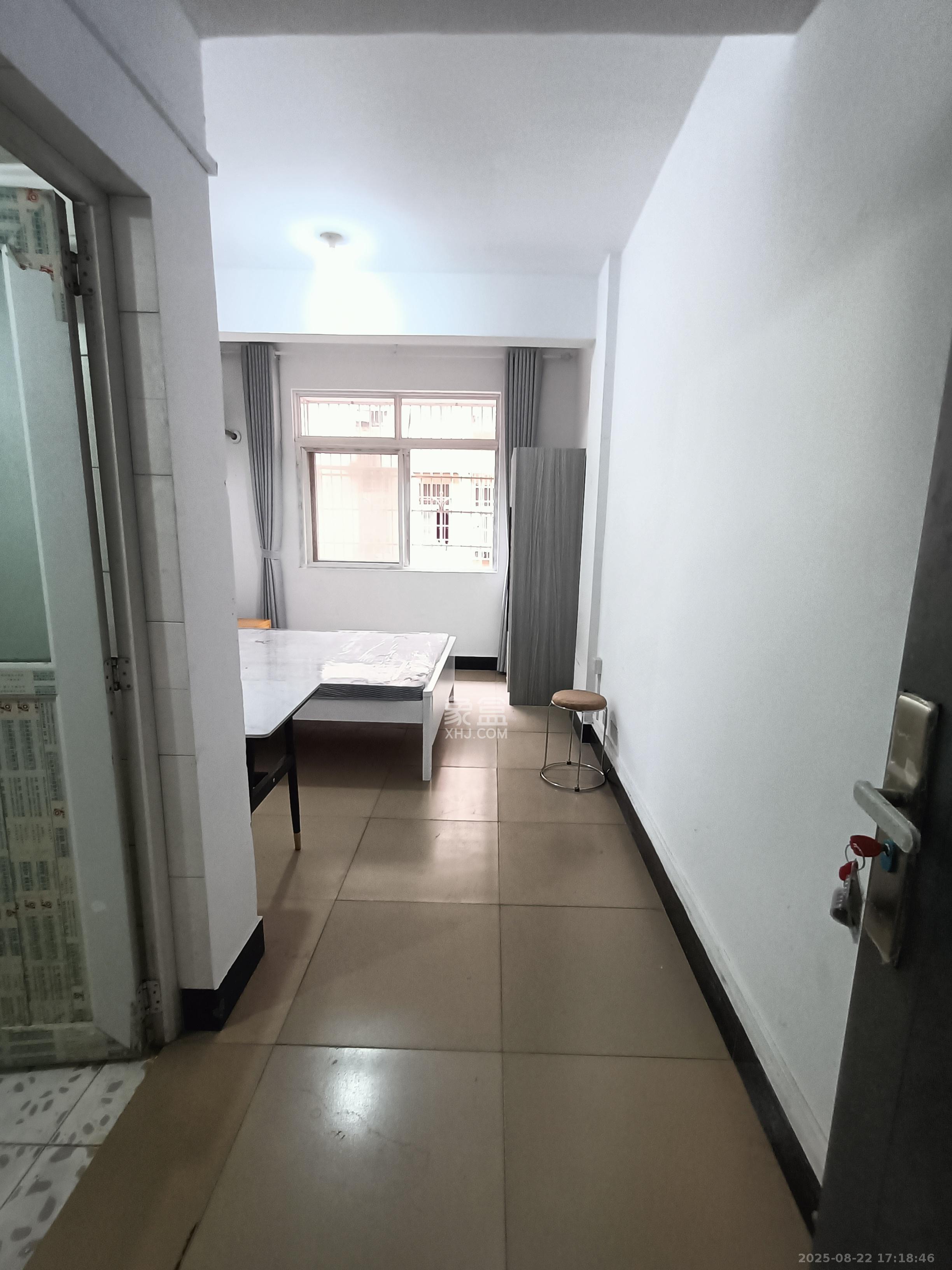 泉塘小区  1室0厅1卫    650.0元/月室内图