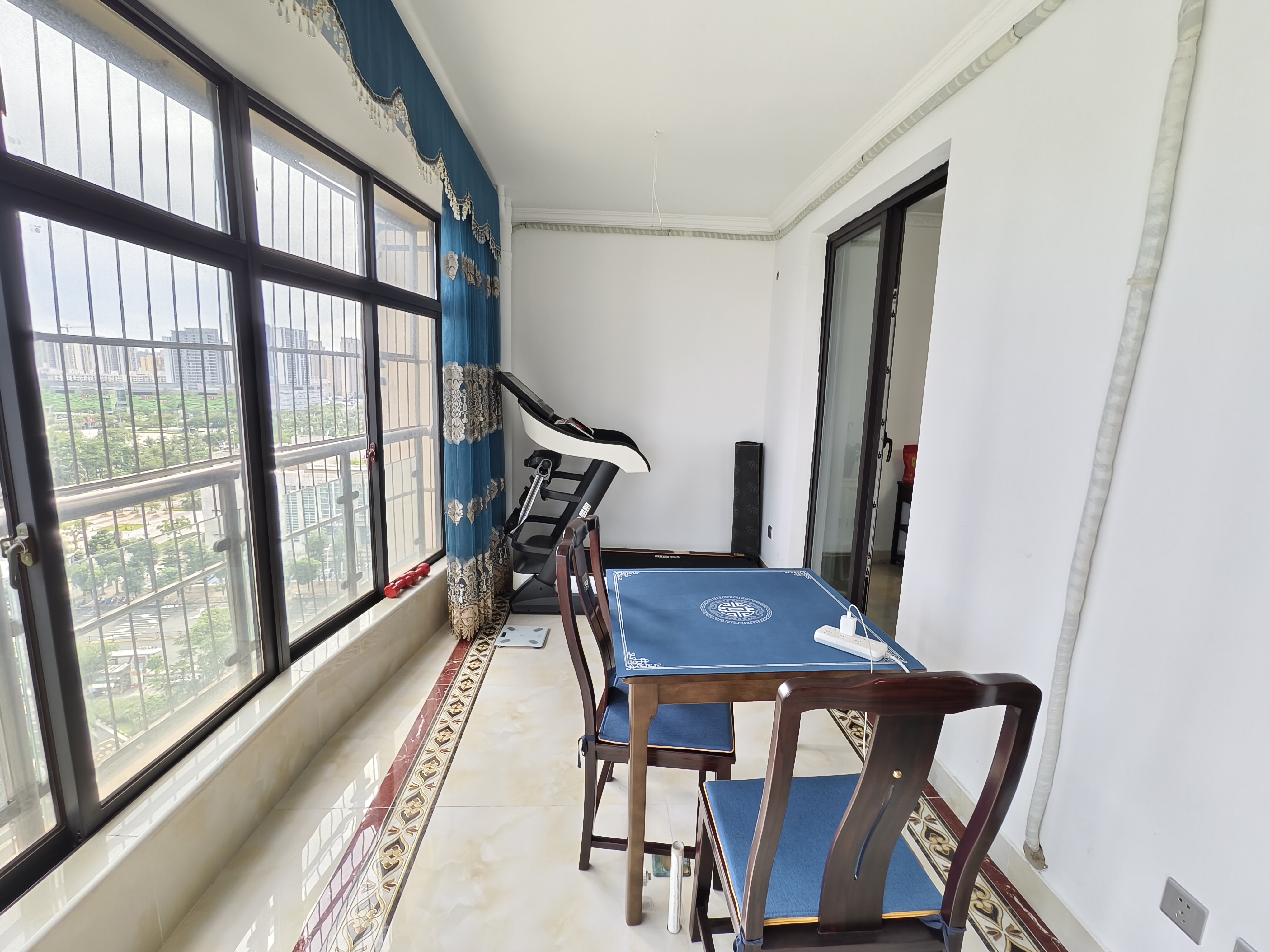 海阔天空-国瑞城三期(铂仕苑) 5室2厅2卫 8000.0元/月 海阔天空-国瑞城三期(铂仕苑) 5室2厅2卫 8000.0元/月室内图