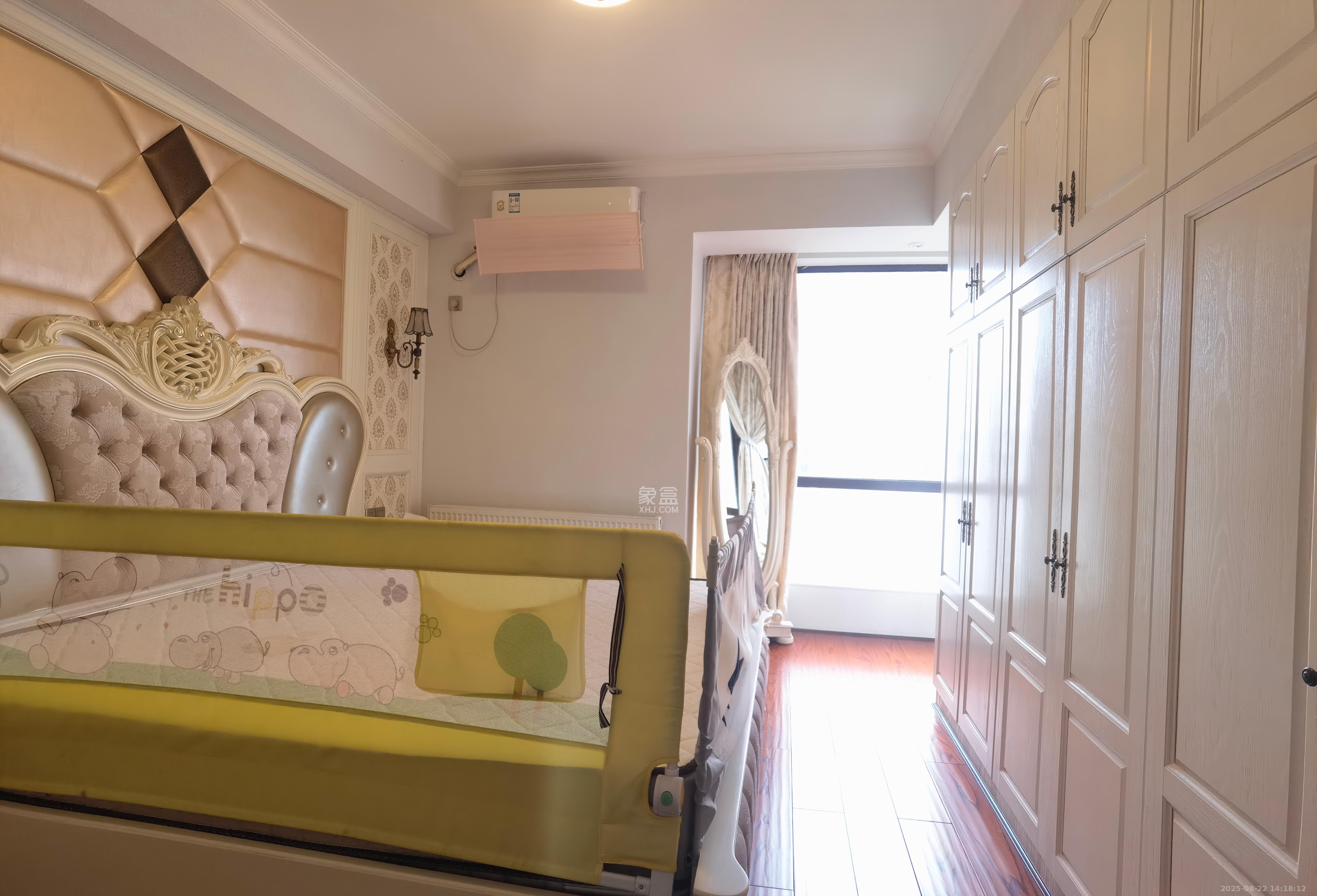 融科檀香山(融科紫檀、香山国际) 3室2厅1卫 3800.0元/月 融科檀香山(融科紫檀、香山国际) 3室2厅1卫 3800.0元/月室内图