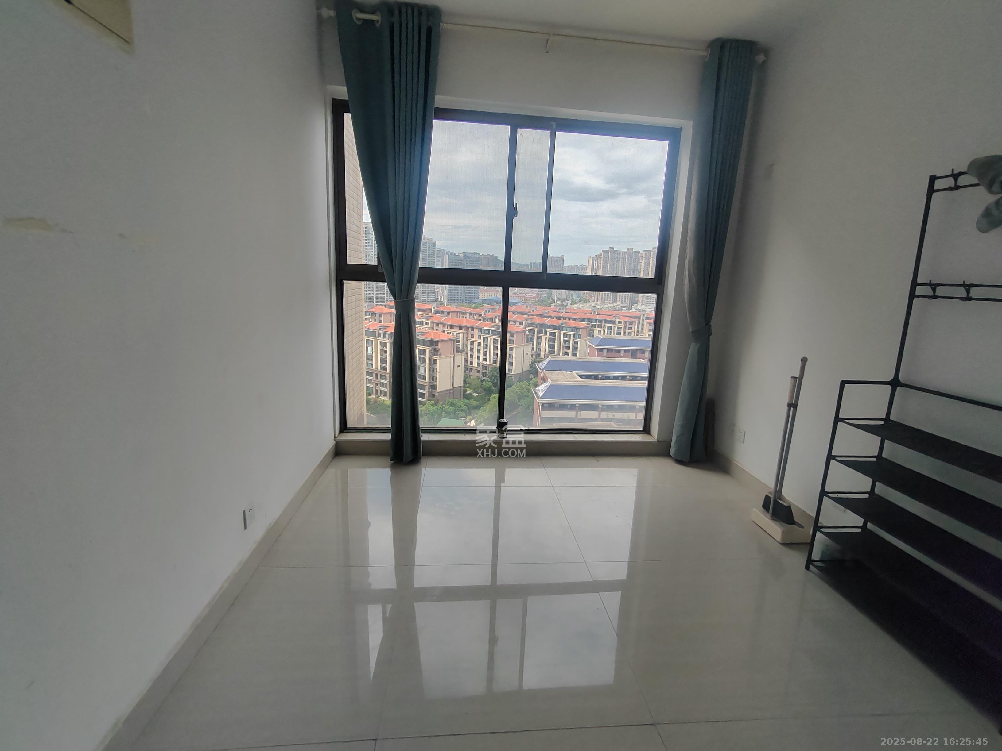 江山帝景雅典  3室2厅1卫    2800.0元/月 江山帝景雅典  3室2厅1卫    2800.0元/月室内图