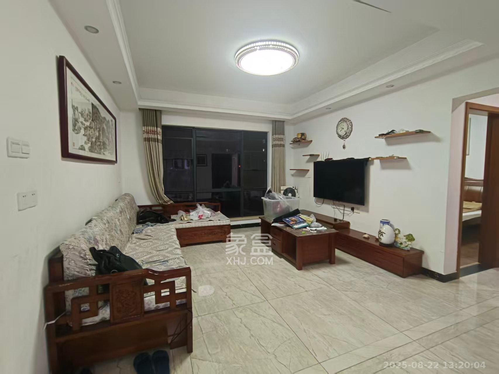 兰亭湾畔 3室2厅1卫 2800.0元/月 兰亭湾畔 3室2厅1卫 2800.0元/月室内图