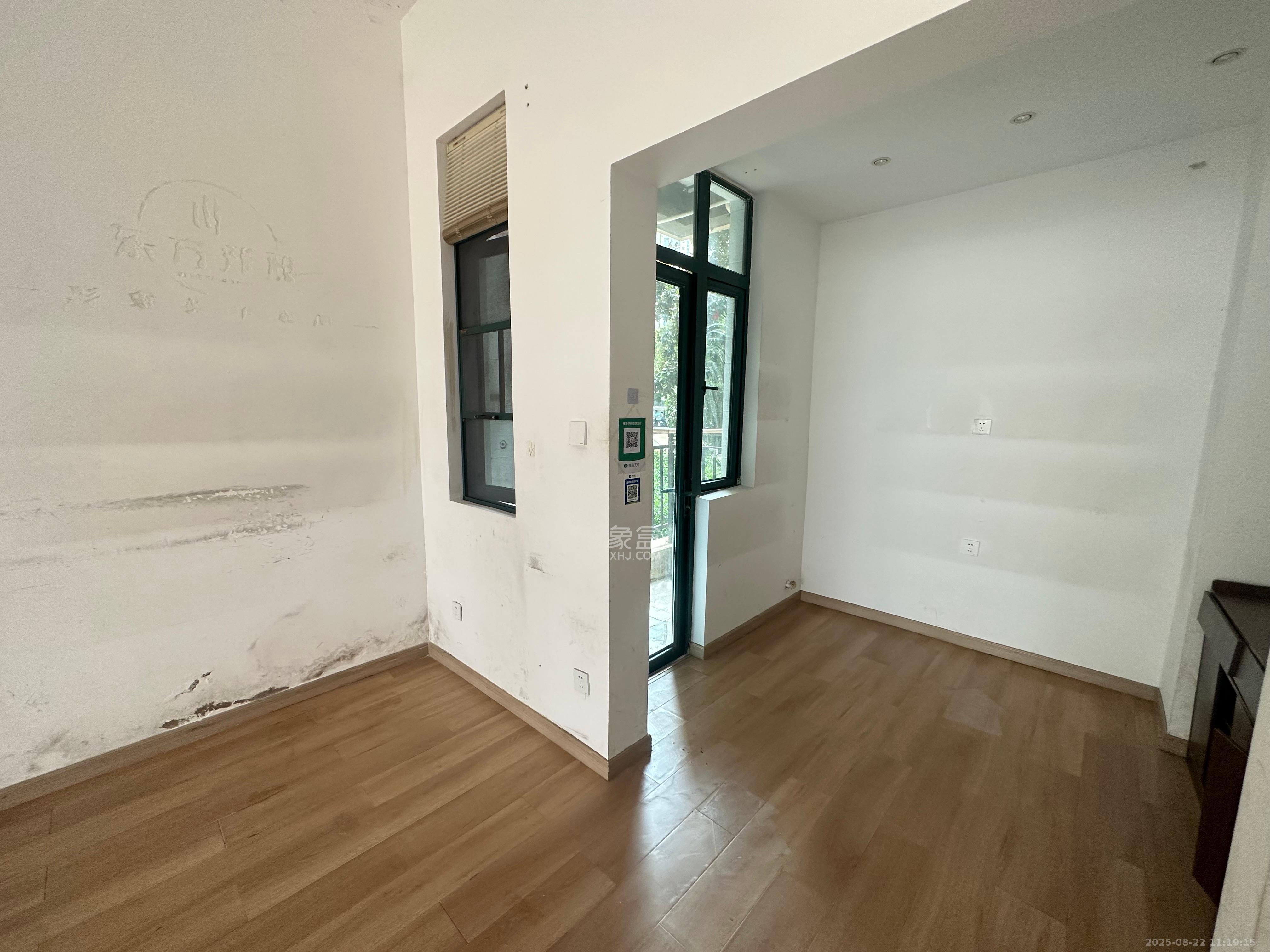 恒大雅苑 3室2厅1卫 3000.0元/月 恒大雅苑 3室2厅1卫 3000.0元/月室内图