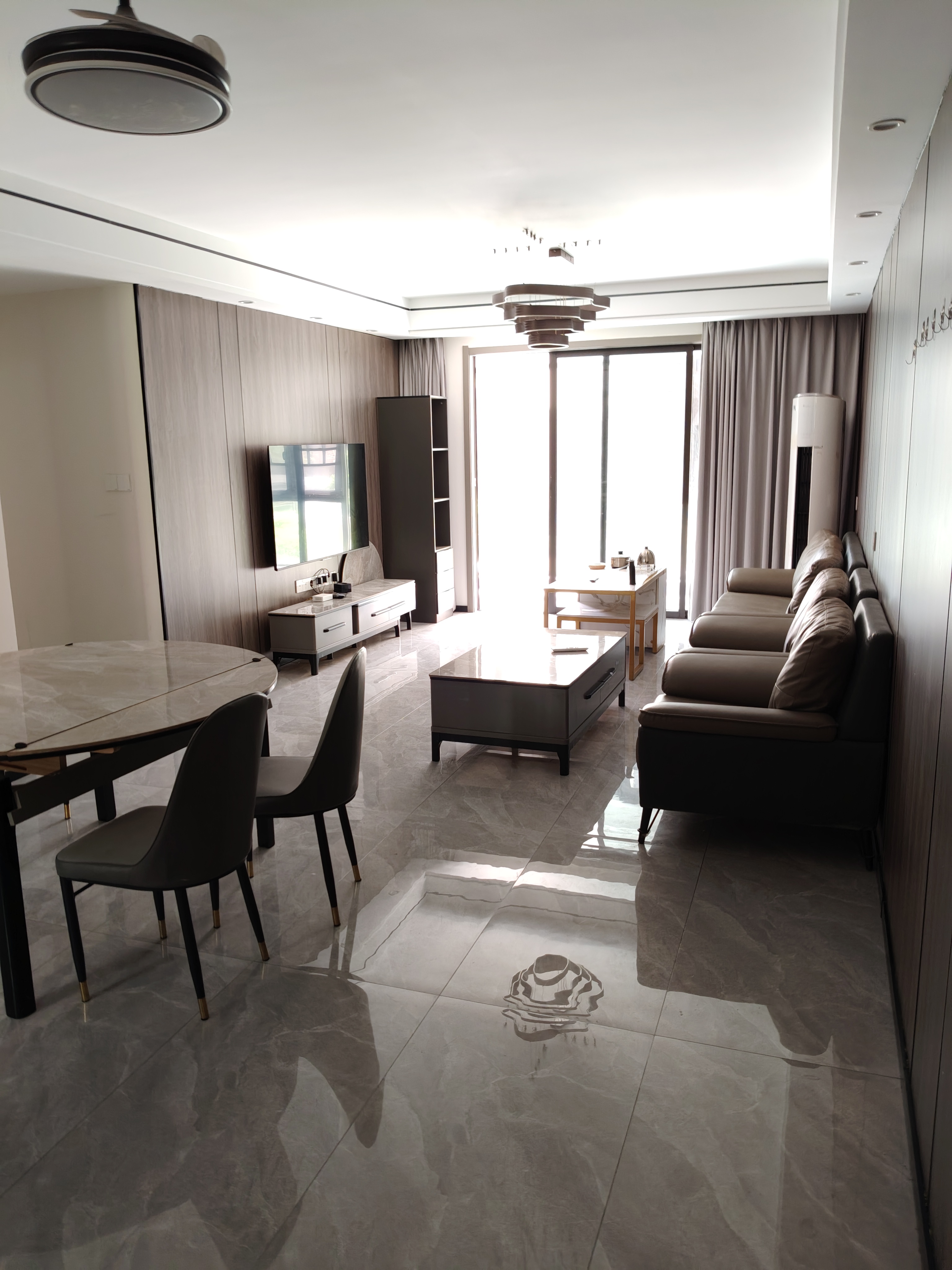 旭辉国悦府  4室2厅2卫    3600.0元/月 旭辉国悦府  4室2厅2卫    3600.0元/月户型图