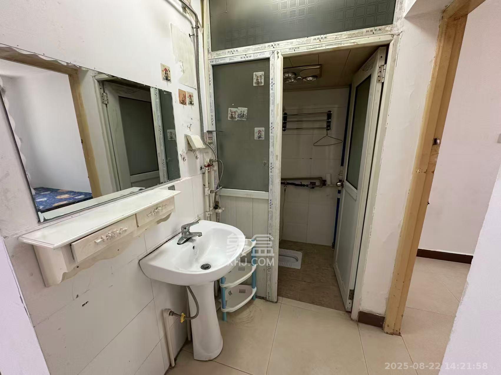 德政园 2室2厅1卫 1600.0元/月 德政园 2室2厅1卫 1600.0元/月室内图