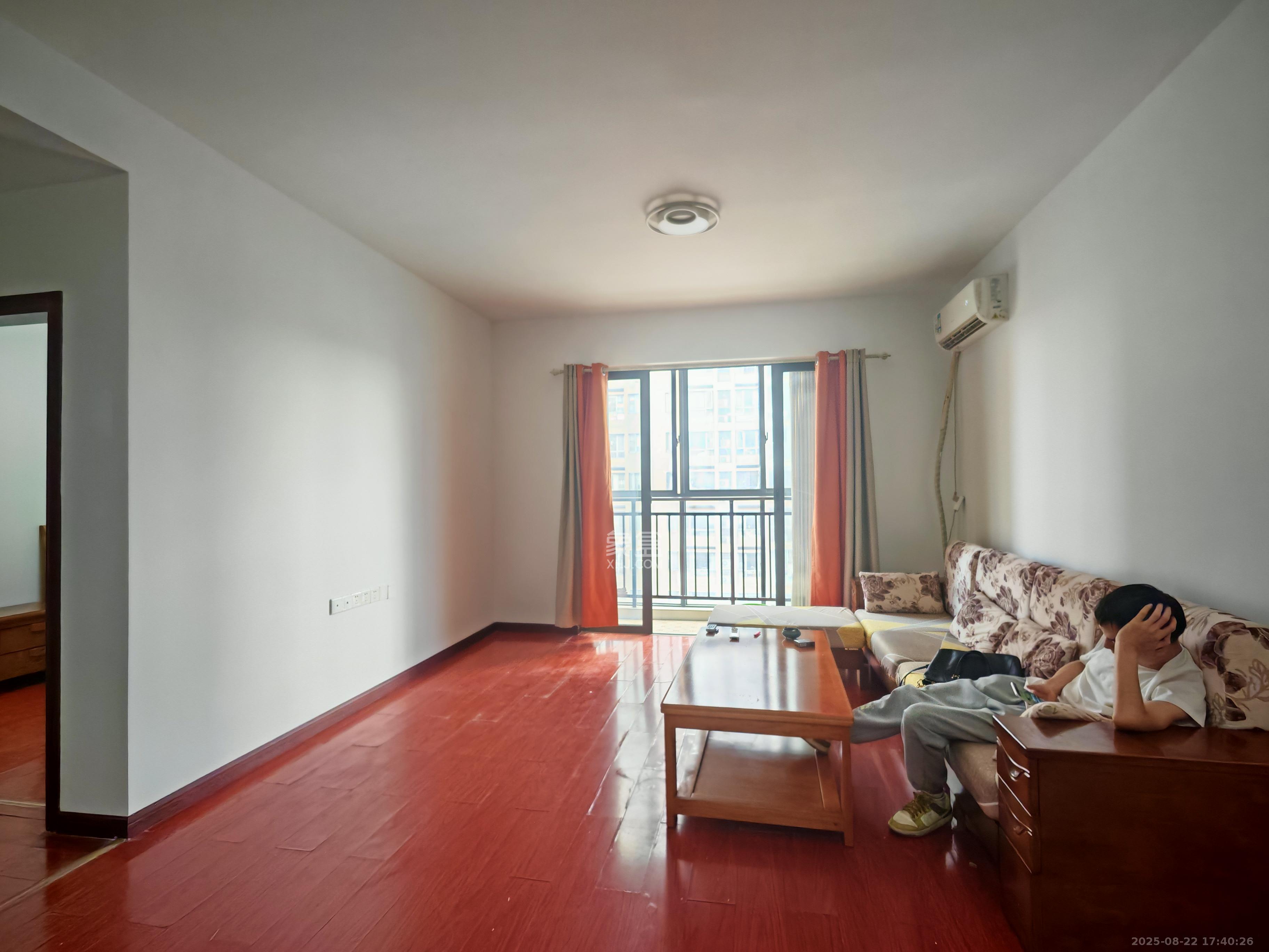 万博汇  4室2厅2卫    4000.0元/月 万博汇  4室2厅2卫    4000.0元/月