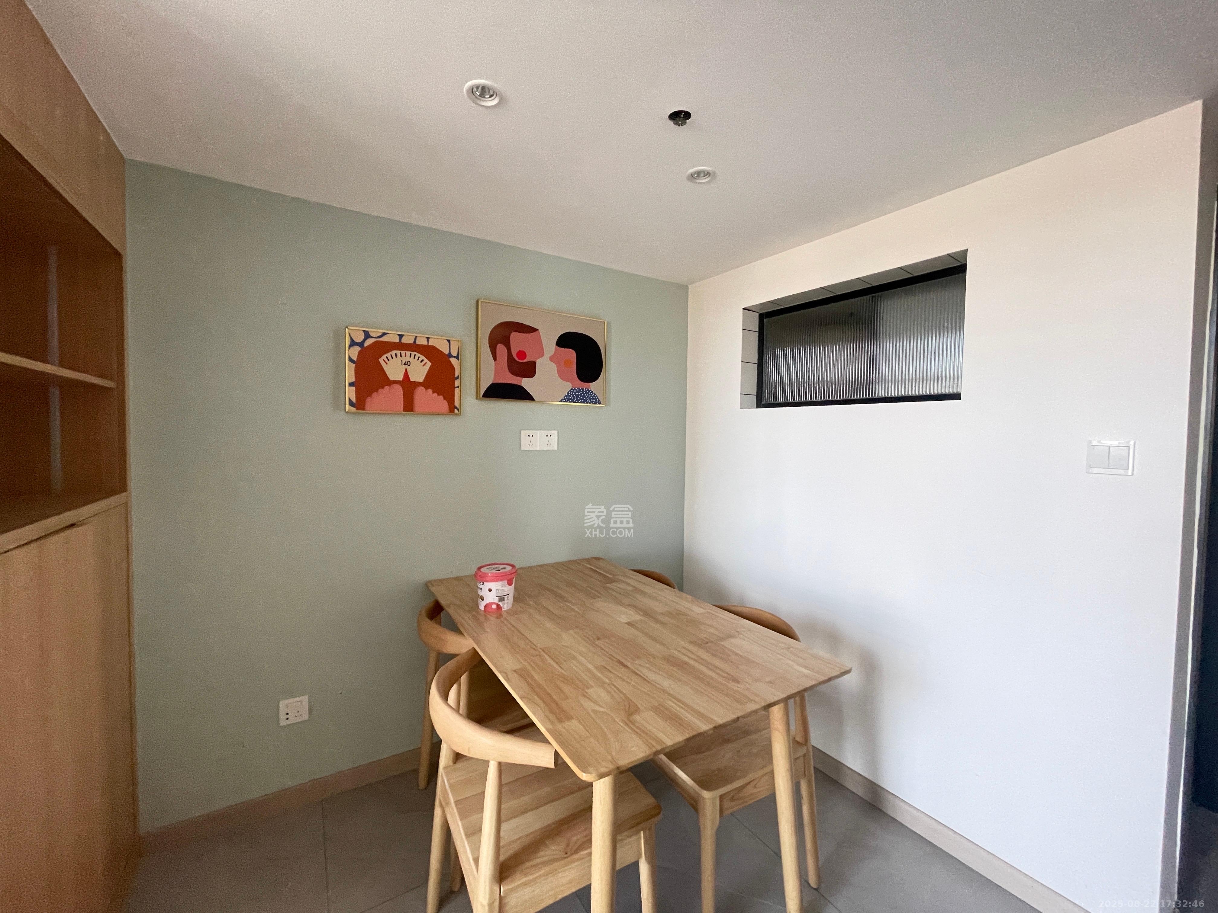 明昇壹城（明昇时代广场）三期  1室1厅1卫    2100.0元/月室内图