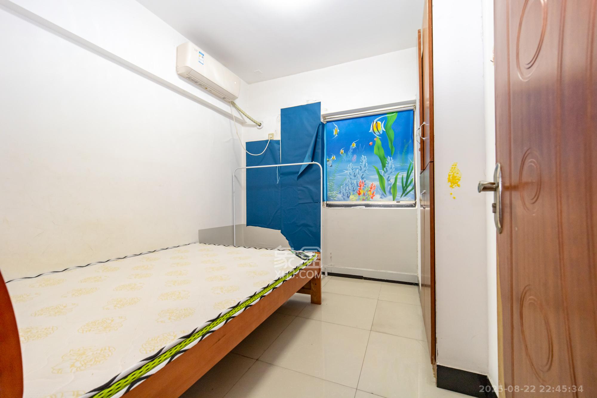 尚都花园城  2室2厅1卫    29.8万卧室