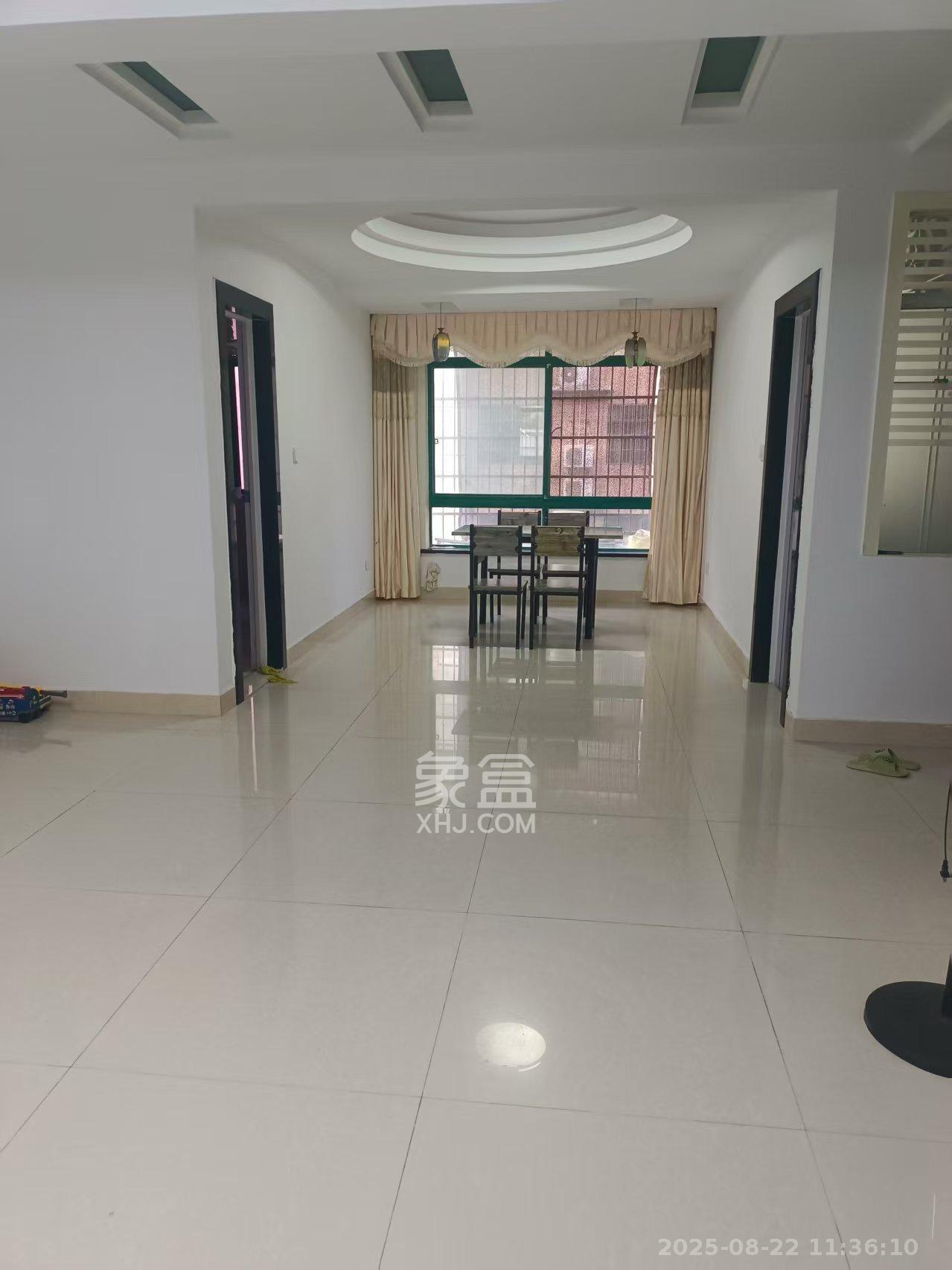 星沙国际物流园/泉星社区  3室2厅1卫    1800.0元/月 星沙国际物流园/泉星社区  3室2厅1卫    1800.0元/月室内图