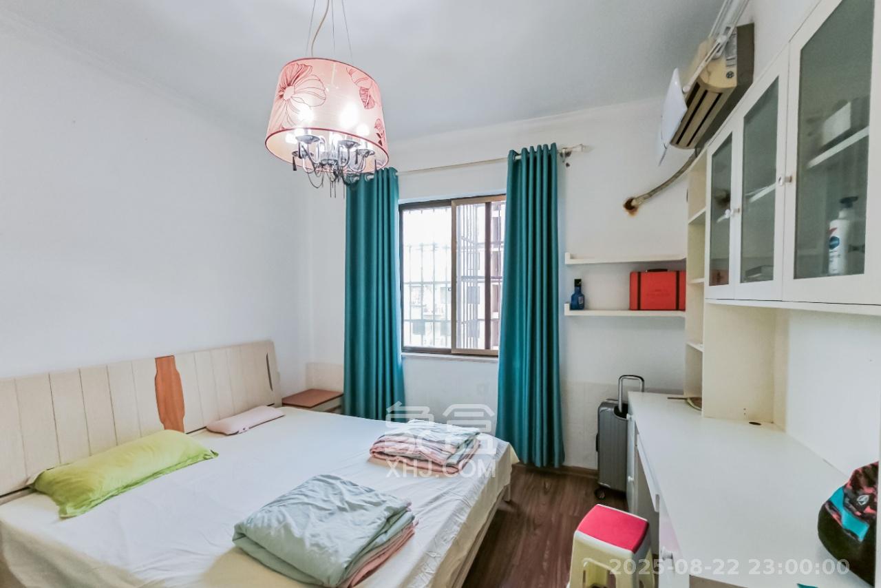 万科金域华府三四期  1室2厅2卫    3500.0元/月 万科金域华府三四期  1室2厅2卫    3500.0元/月