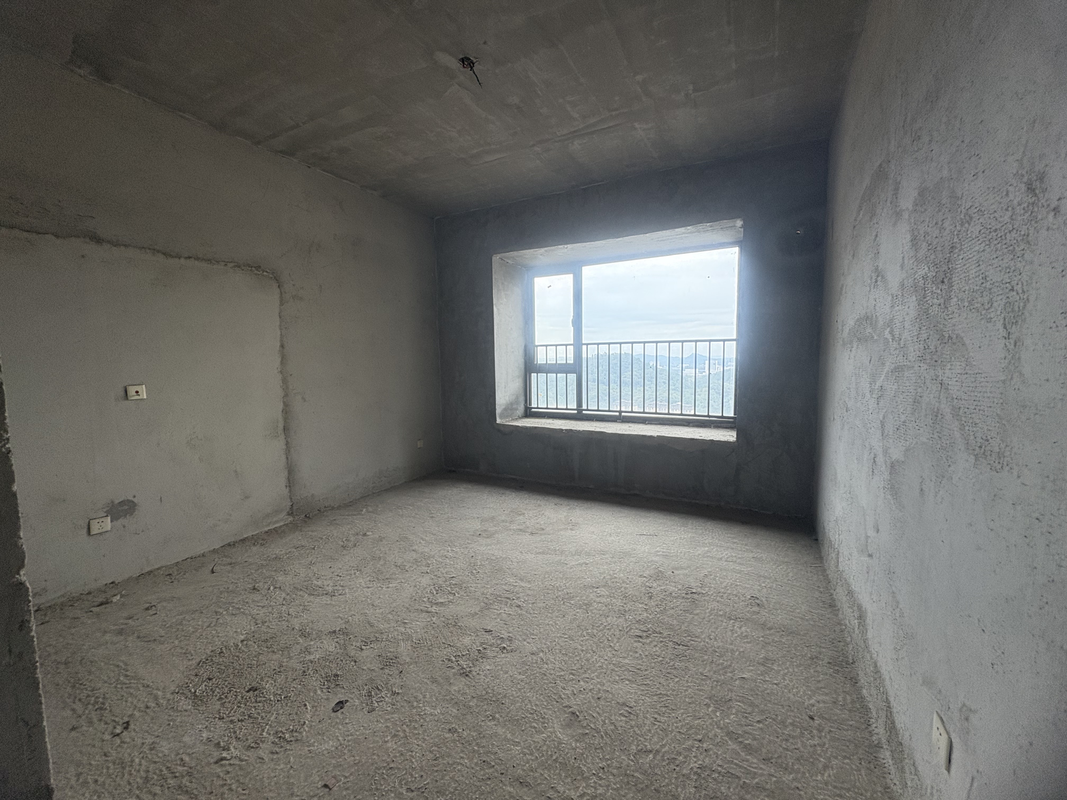 悦江山 4室2厅2卫 85.8万 悦江山 4室2厅2卫 85.8万客厅