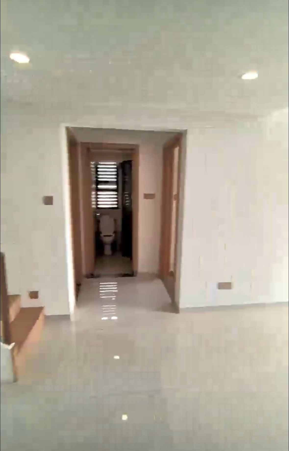 金龙城市广场二期  4室2厅2卫    4500.0元/月 金龙城市广场二期  4室2厅2卫    4500.0元/月室内图