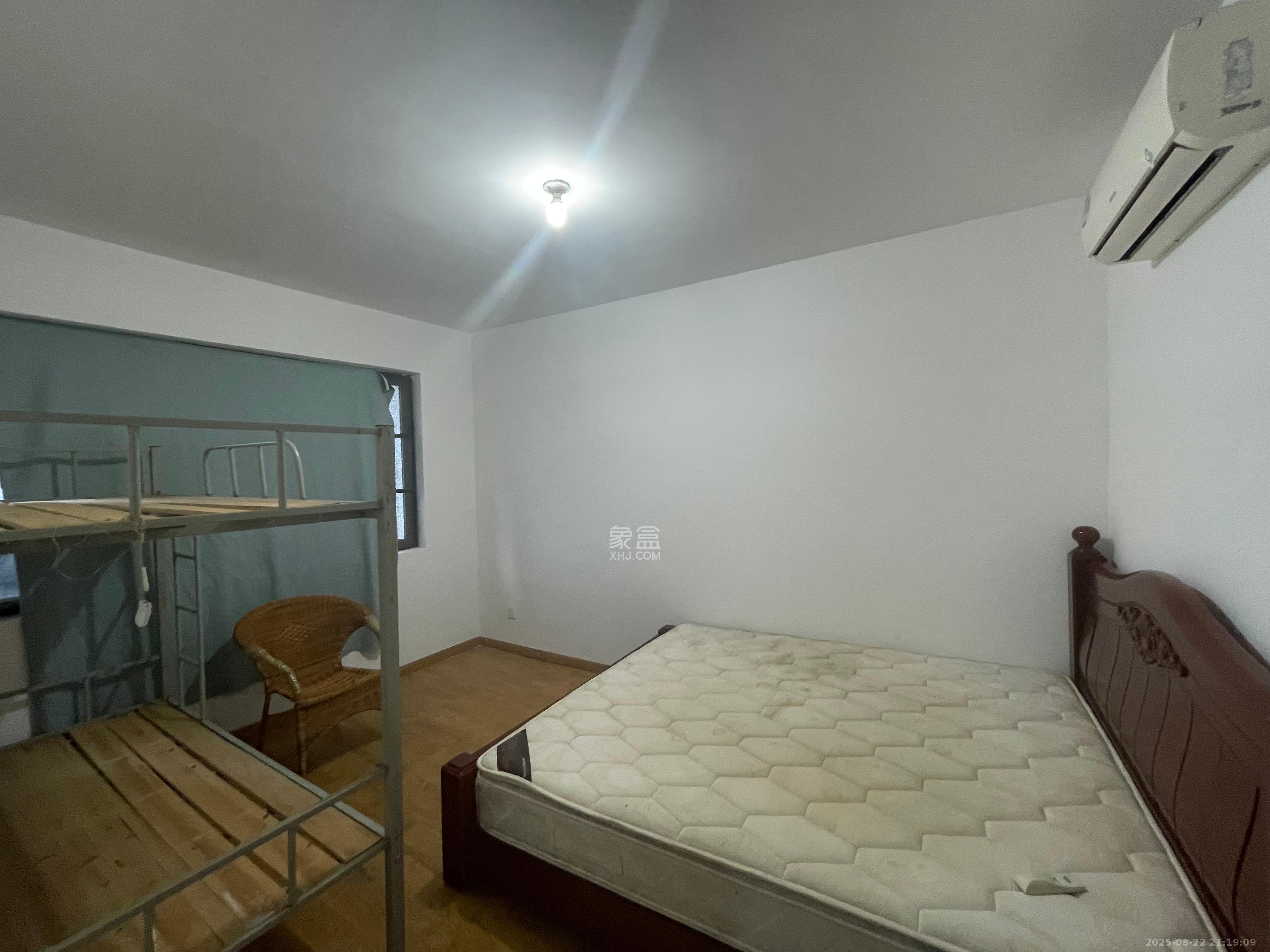 塞纳公馆  3室1厅1卫    2000.0元/月 塞纳公馆  3室1厅1卫    2000.0元/月室内图