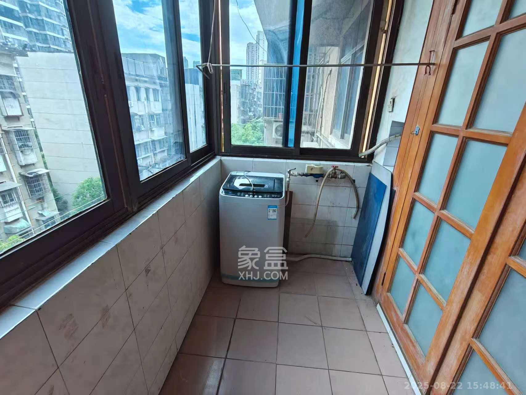 长沙紫金苑  3室2厅2卫    1600.0元/月室内图