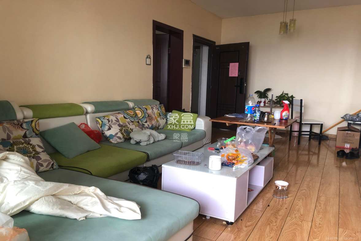 万象新天  2室2厅1卫    2500.0元/月 万象新天  2室2厅1卫    2500.0元/月室内图