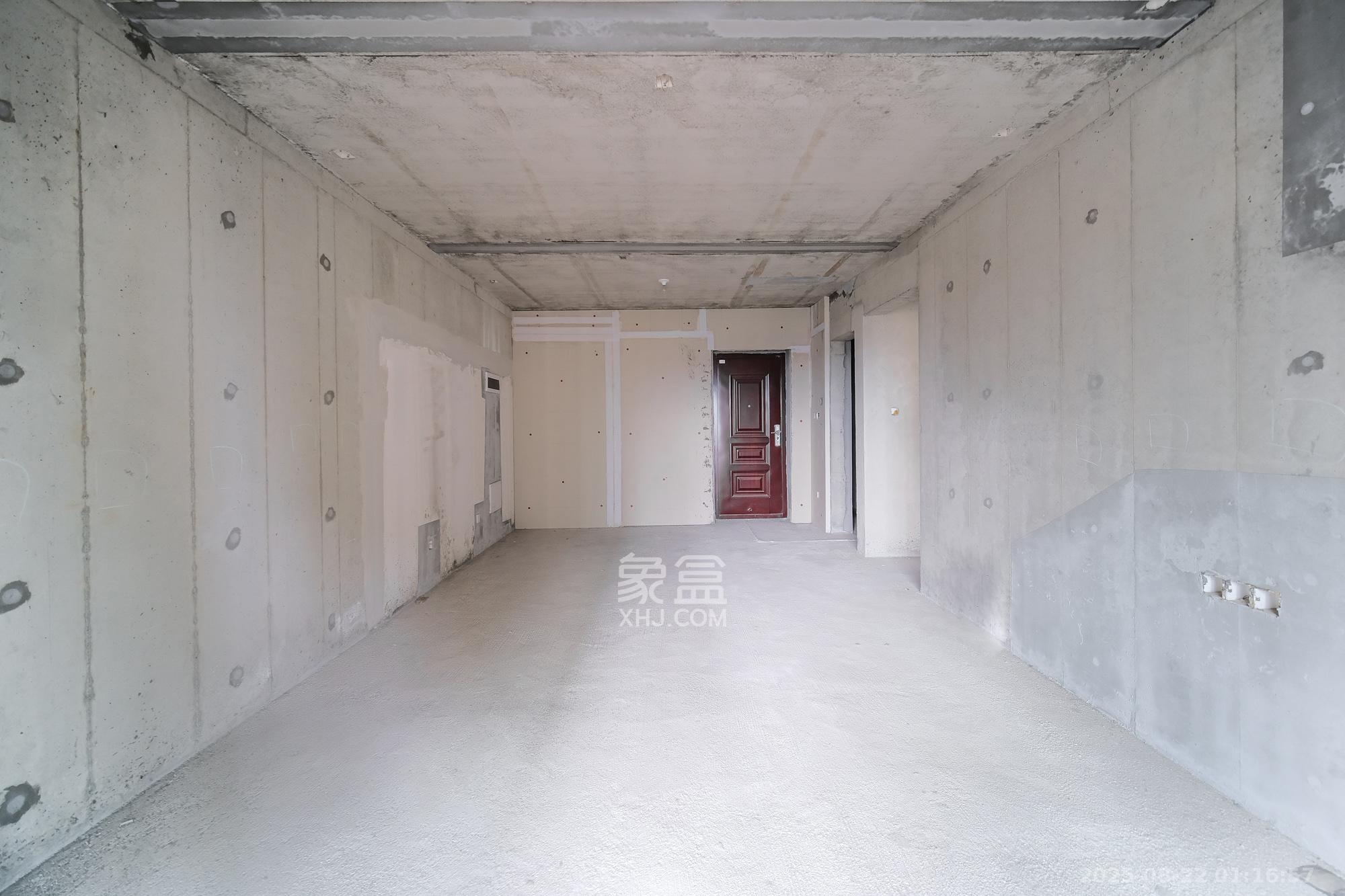 星城春晓 3室2厅1卫 68.0万 星城春晓 3室2厅1卫 68.0万客厅