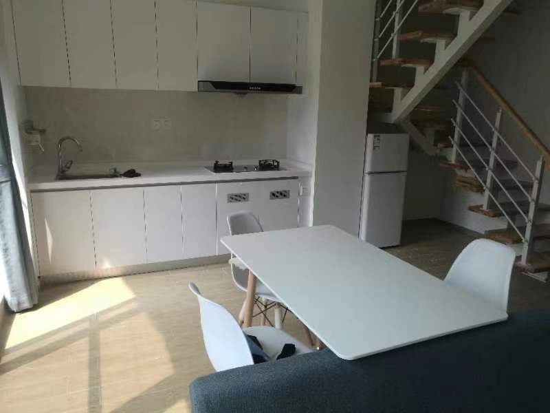 保利中央海岸一二期 2室1厅2卫 2300.0元/月 保利中央海岸一二期 2室1厅2卫 2300.0元/月室内图