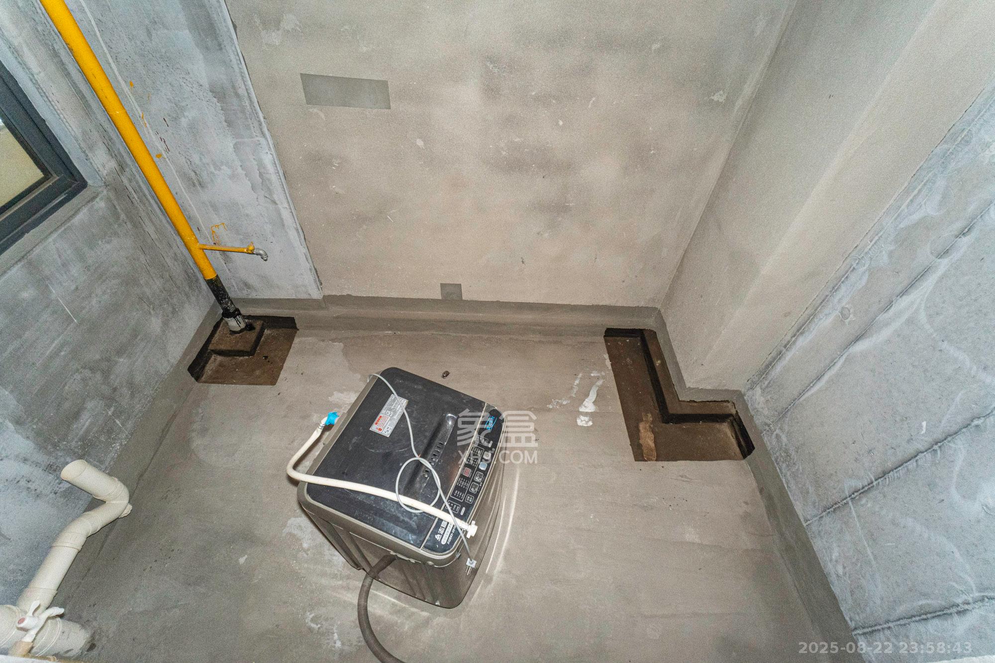 日盛湖湘花苑  3室2厅1卫    67.0万 日盛湖湘花苑  3室2厅1卫    67.0万厨房