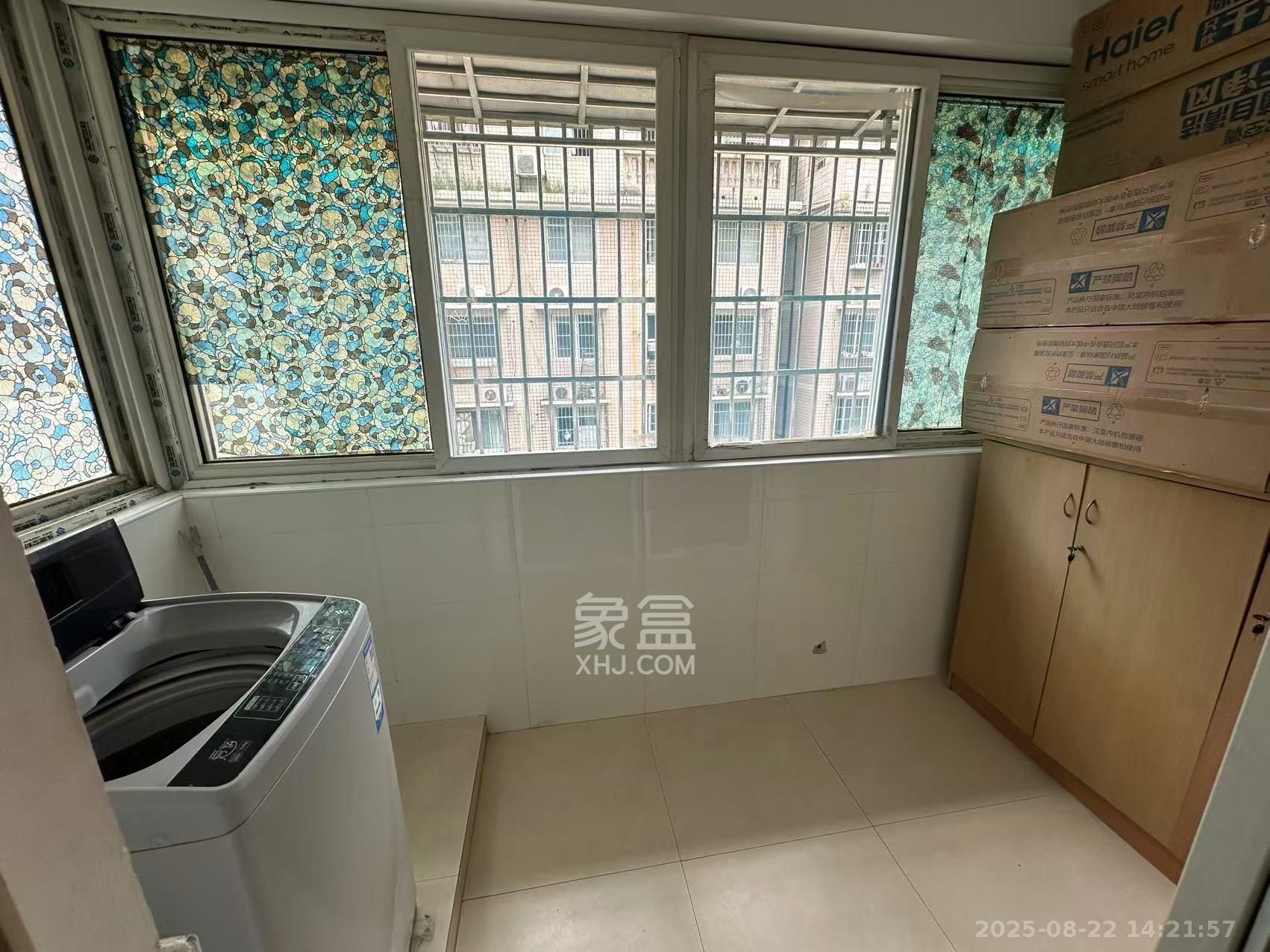 德政园 2室2厅1卫 1600.0元/月 德政园 2室2厅1卫 1600.0元/月室内图