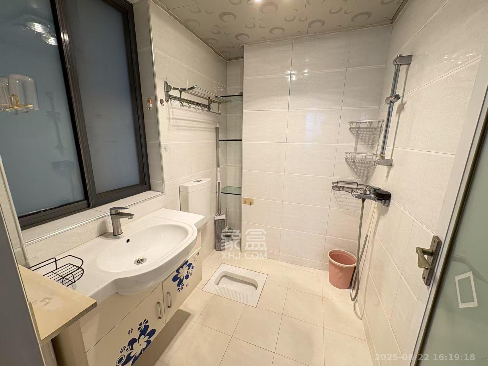 少帅府  2室1厅1卫    2400.0元/月 少帅府  2室1厅1卫    2400.0元/月室内图