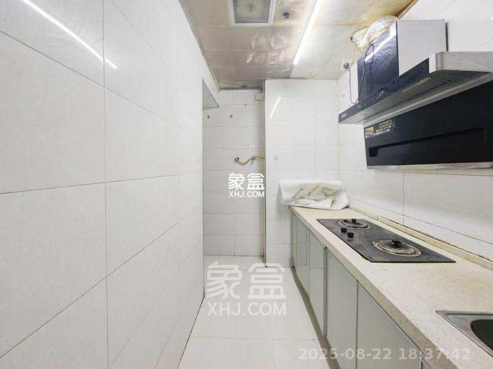 红星国际星城 2室1厅1卫 1700.0元/月 红星国际星城 2室1厅1卫 1700.0元/月室内图