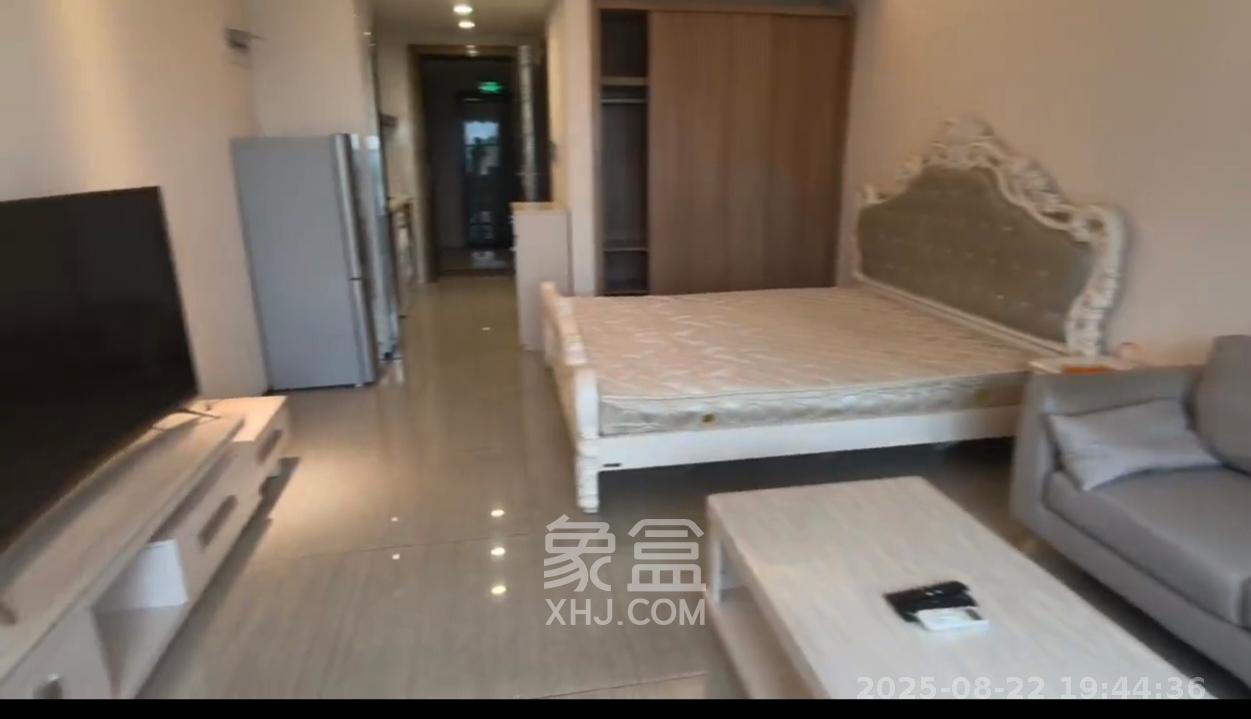 恒大翡翠华庭  1室1厅1卫   1400.00元/月室内图