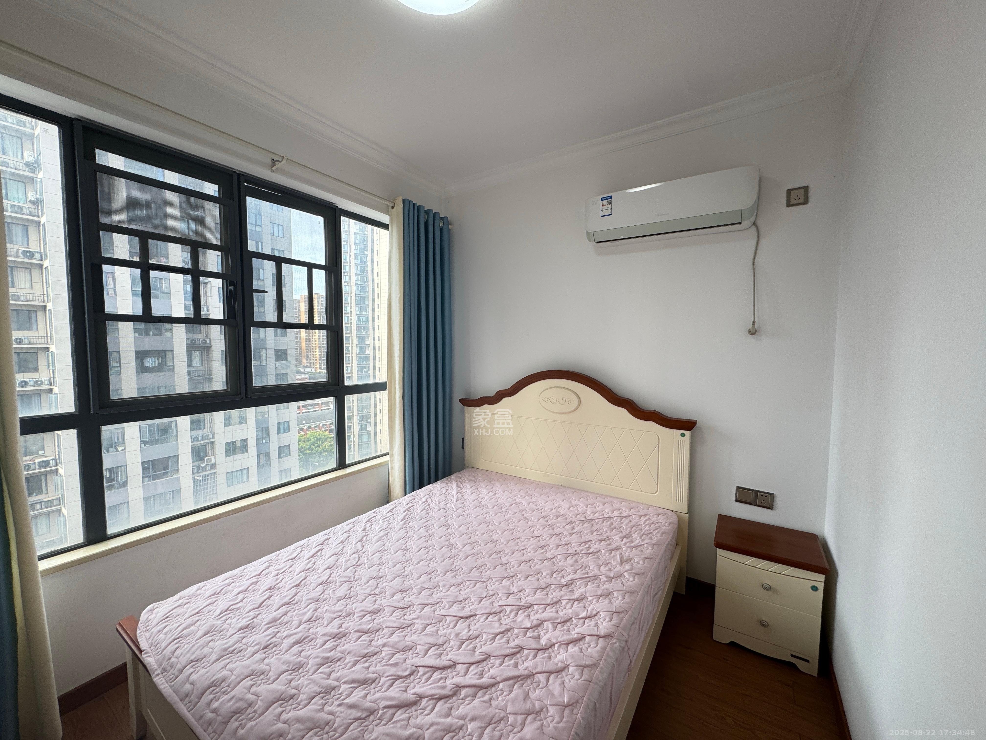 中国铁建梅溪青秀一期  3室2厅1卫    2500.0元/月 中国铁建梅溪青秀一期  3室2厅1卫    2500.0元/月室内图