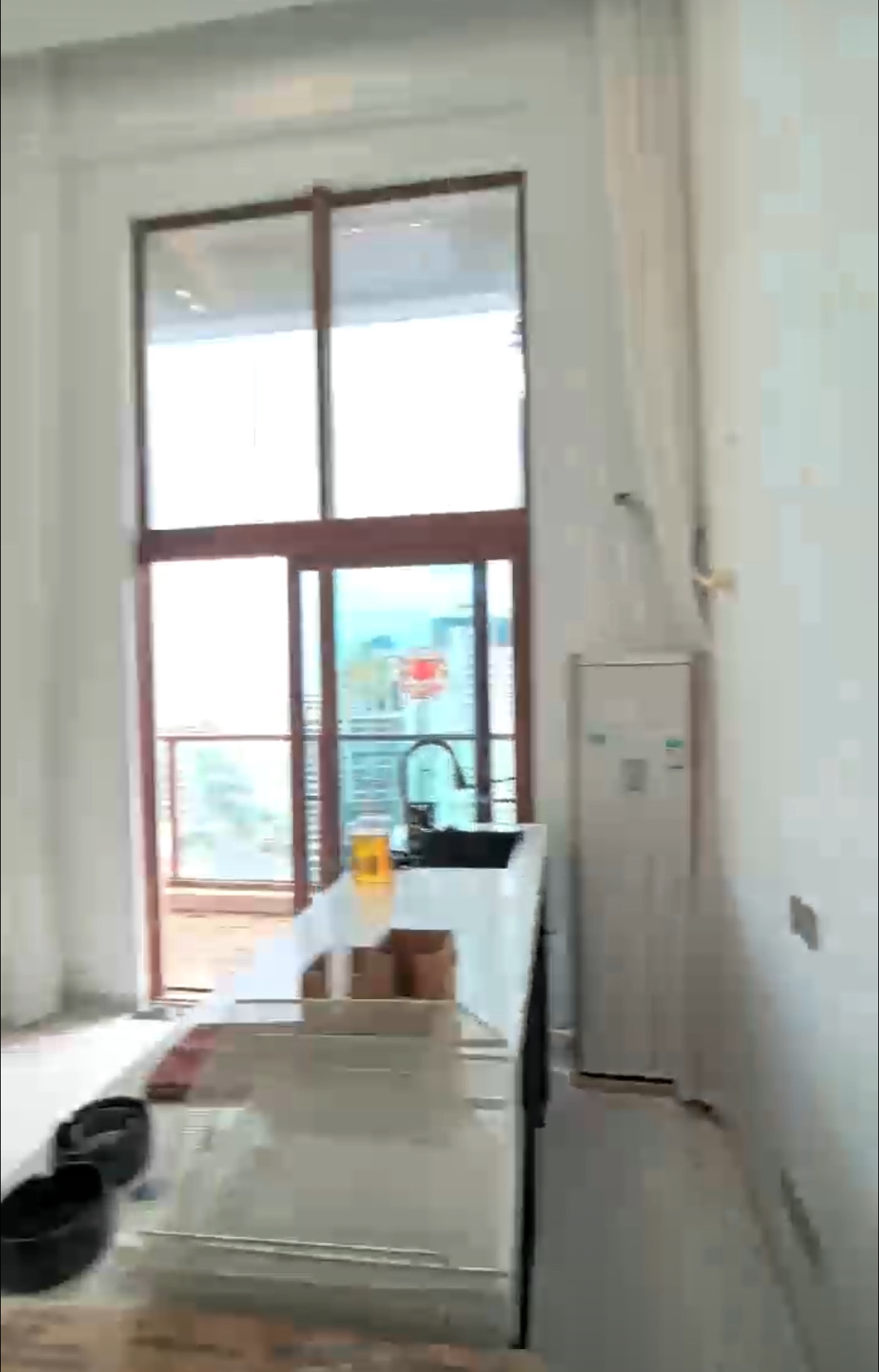 金龙城市广场二期  4室2厅2卫    4500.0元/月 金龙城市广场二期  4室2厅2卫    4500.0元/月室内图